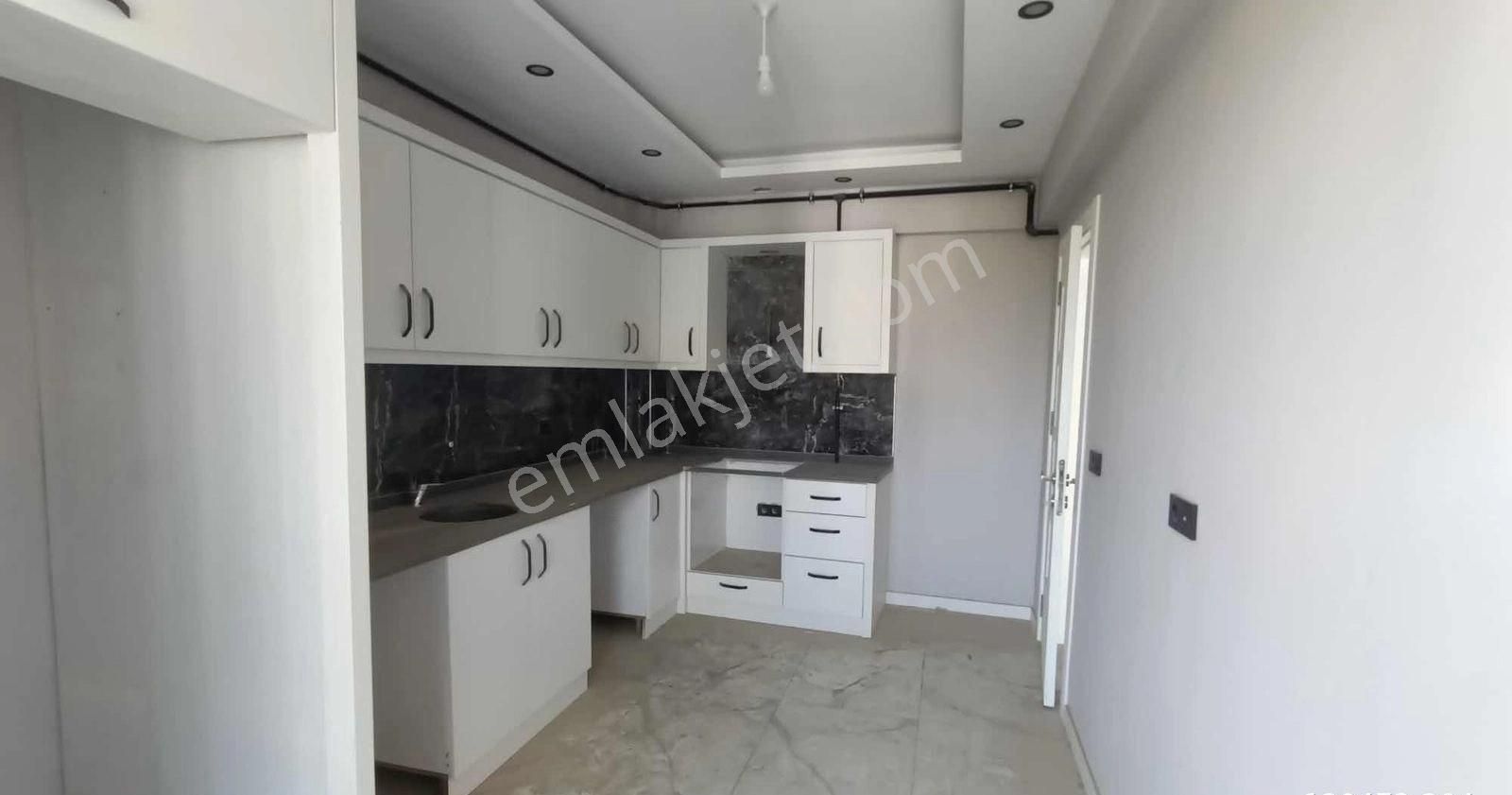 Sırakapılar Mahallesi Fırat Pastanesi Yakını Satılık Daire - Görsel 7