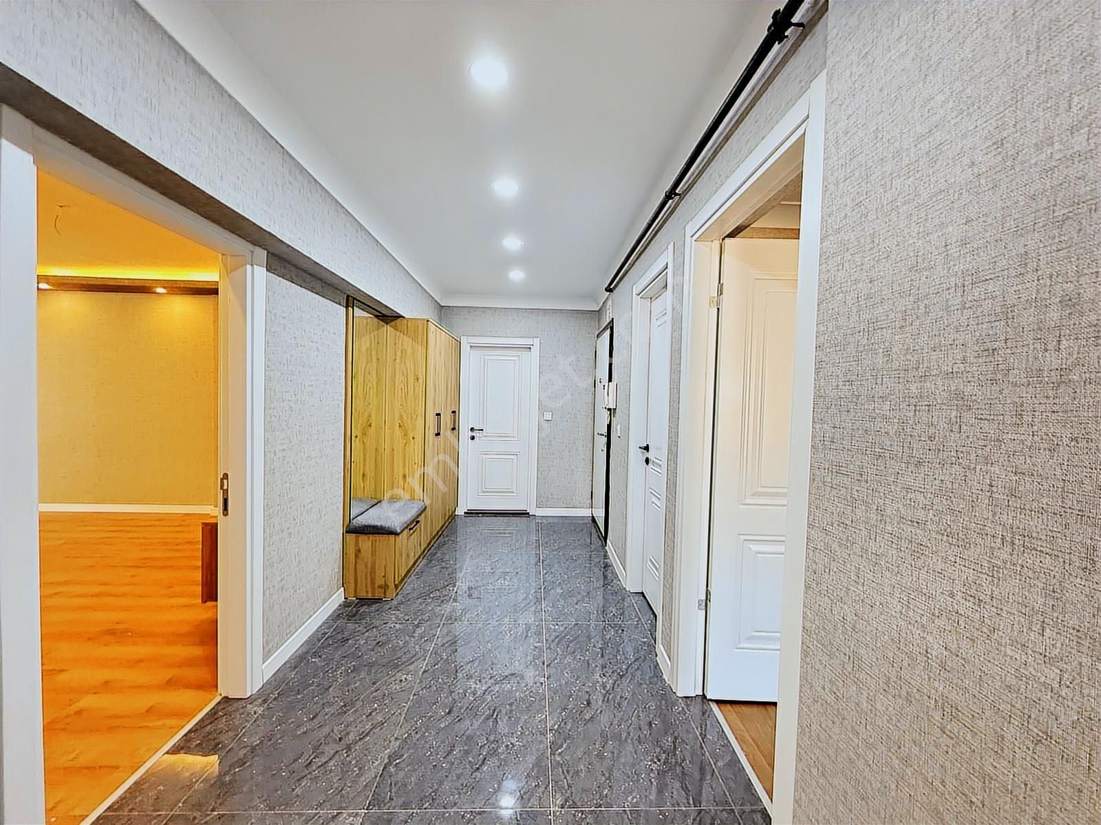 Aşağı Eğlence'de 3+1 Bağımsız Full Yapılı Ebeveyn Banyolu Güney - Görsel 12