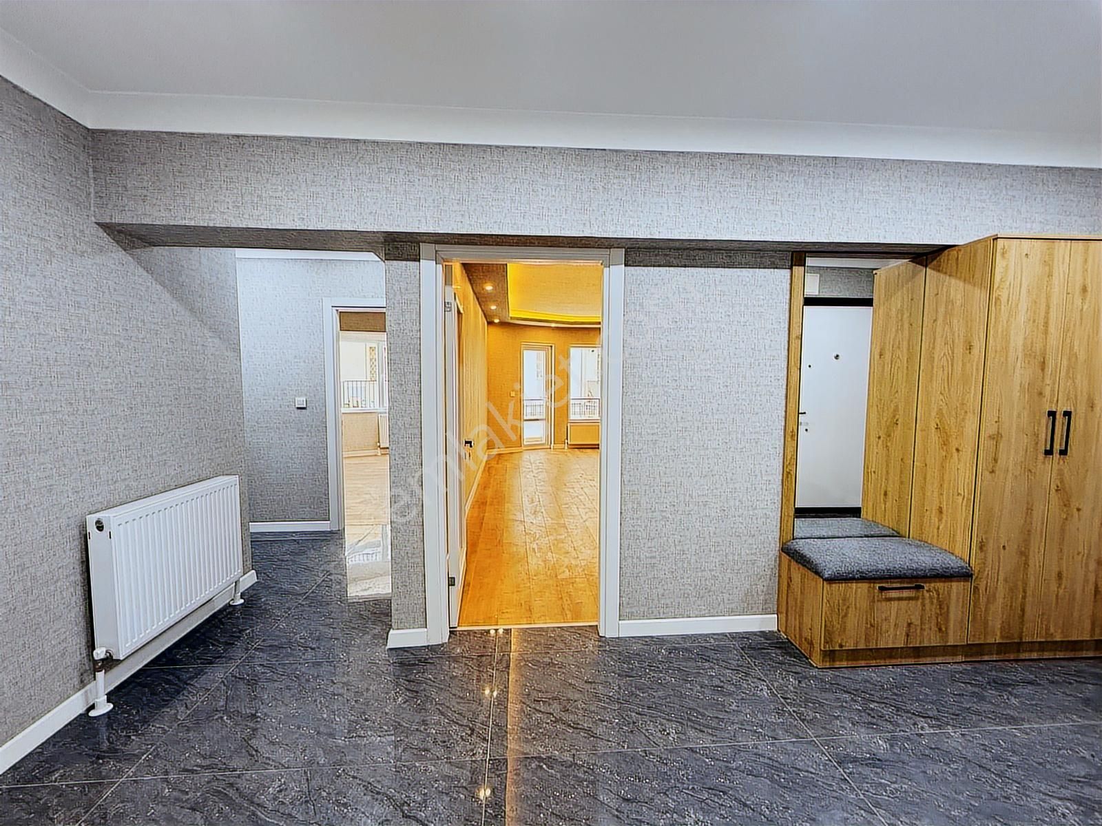 Aşağı Eğlence'de 3+1 Bağımsız Full Yapılı Ebeveyn Banyolu Güney - Görsel 28