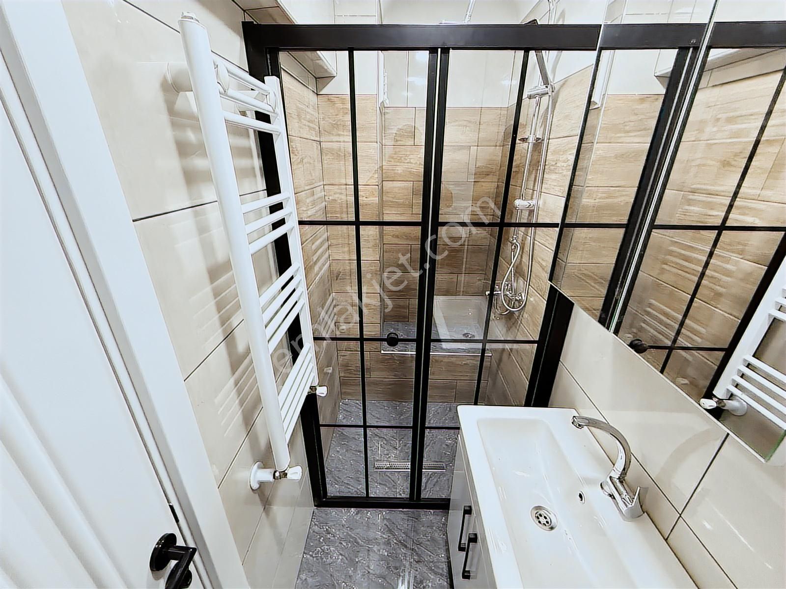 Aşağı Eğlence'de 3+1 Bağımsız Full Yapılı Ebeveyn Banyolu Güney - Görsel 31