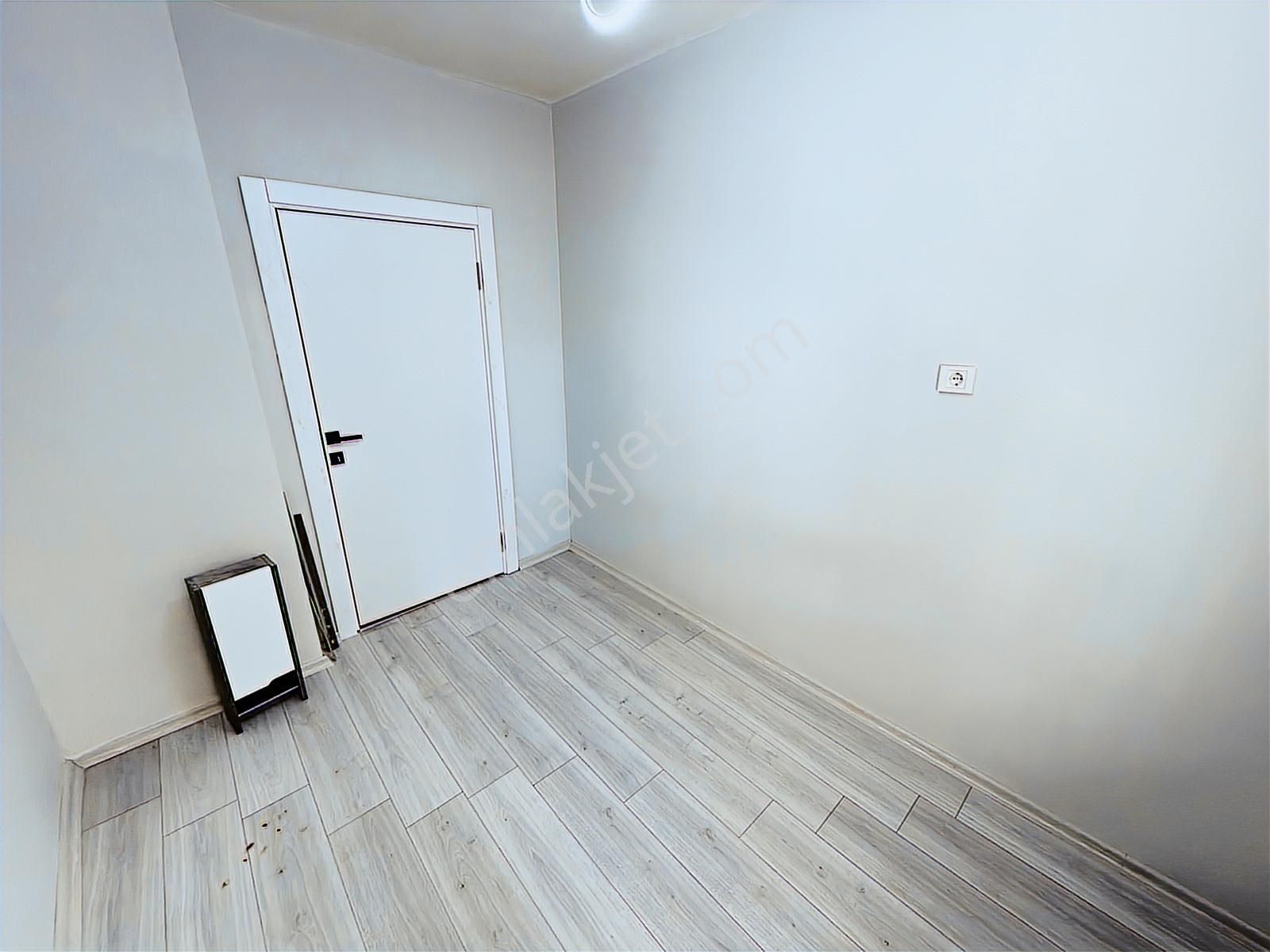 Dr. Tevfik Sağlam Cad. Yakını 2+1 Amerikan Mutfak Loft Yapılı - Görsel 27