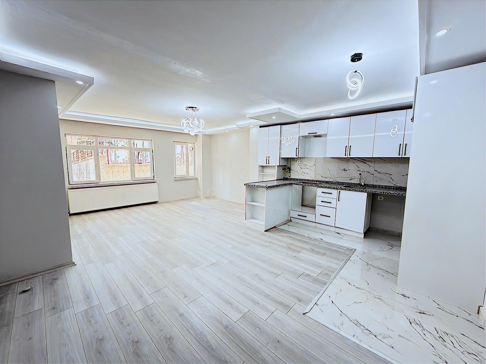 Dr. Tevfik Sağlam Cad. Yakını 2+1 Amerikan Mutfak Loft Yapılı