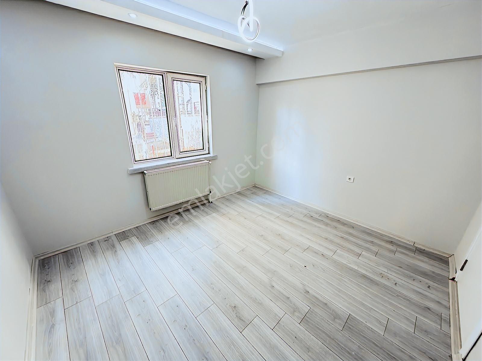 Dr. Tevfik Sağlam Cad. Yakını 2+1 Amerikan Mutfak Loft Yapılı - Görsel 8