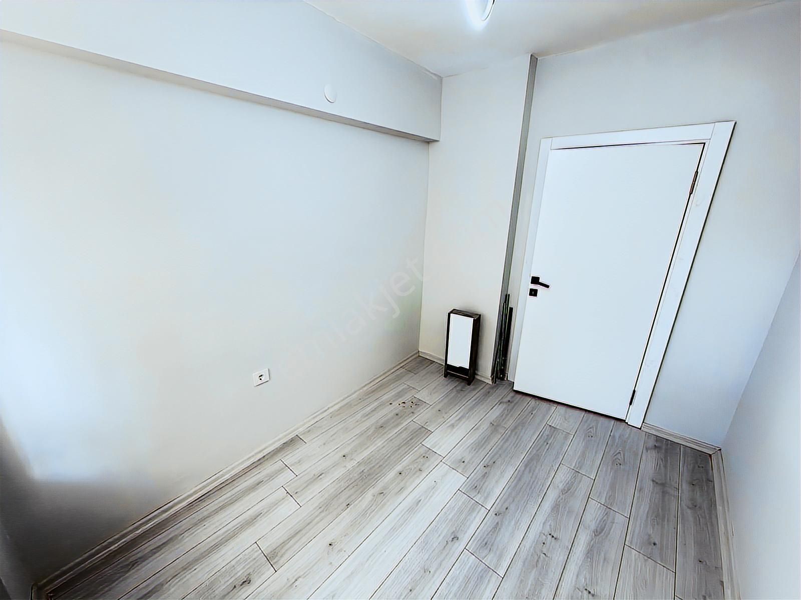 Dr. Tevfik Sağlam Cad. Yakını 2+1 Amerikan Mutfak Loft Yapılı - Görsel 11