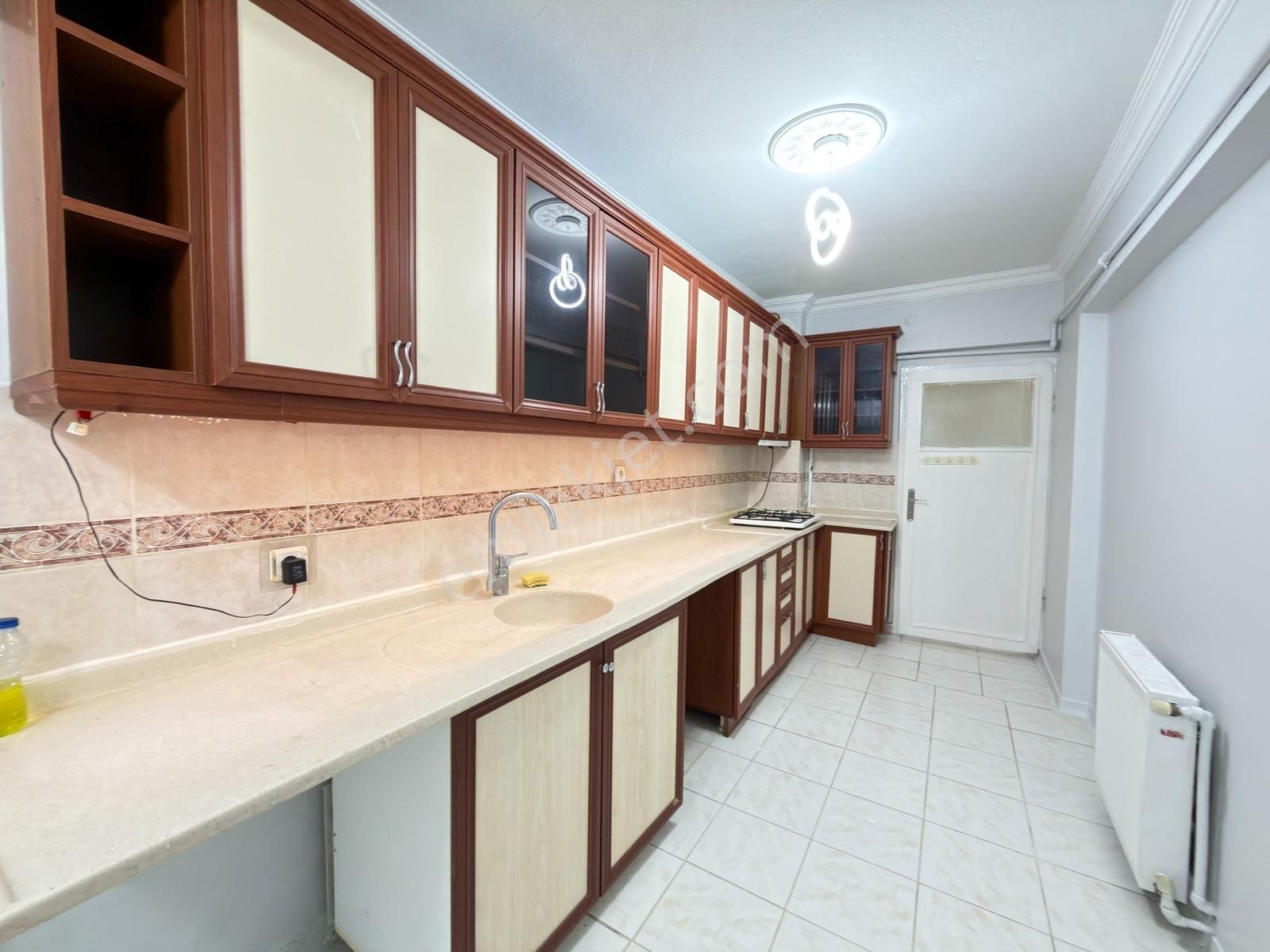 Aşağı Eğlence Yakını 2+1 Kendine Ait Bahçeli Ful Yapılı Masrafsz - Görsel 12