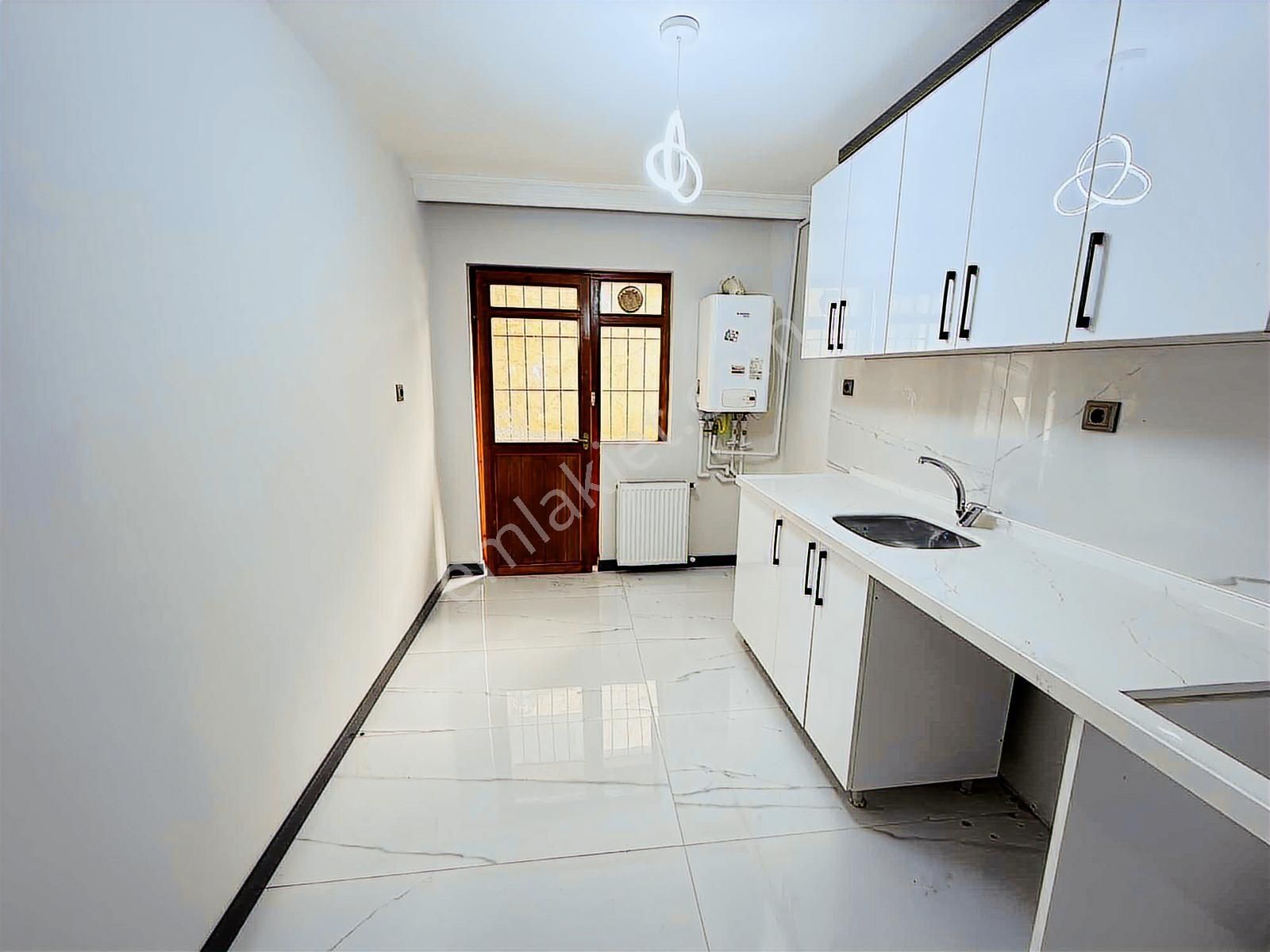 Vadi Park Yakını Yüksek Giriş 3+1 Bağımsız Full Yapılı Balkonlu. - Görsel 5