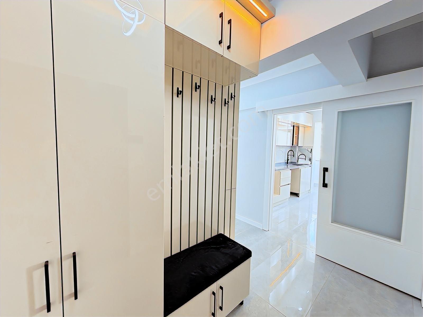 Oğulbey'den Aşağı Eğlence'de 2.kat Ön Güney Cepe 2+1 Lüks Yapılı - Görsel 30