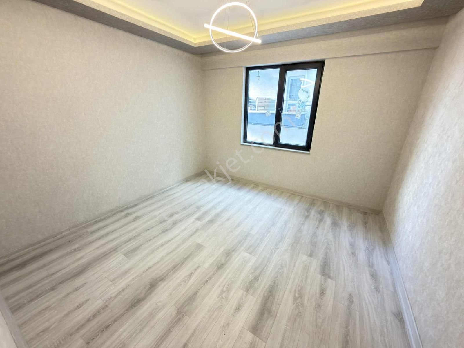 540.cad. Yakını 4+1 165m² 0 Bina %50 Kredi 2 Banyo Giyinme Odası - Görsel 26