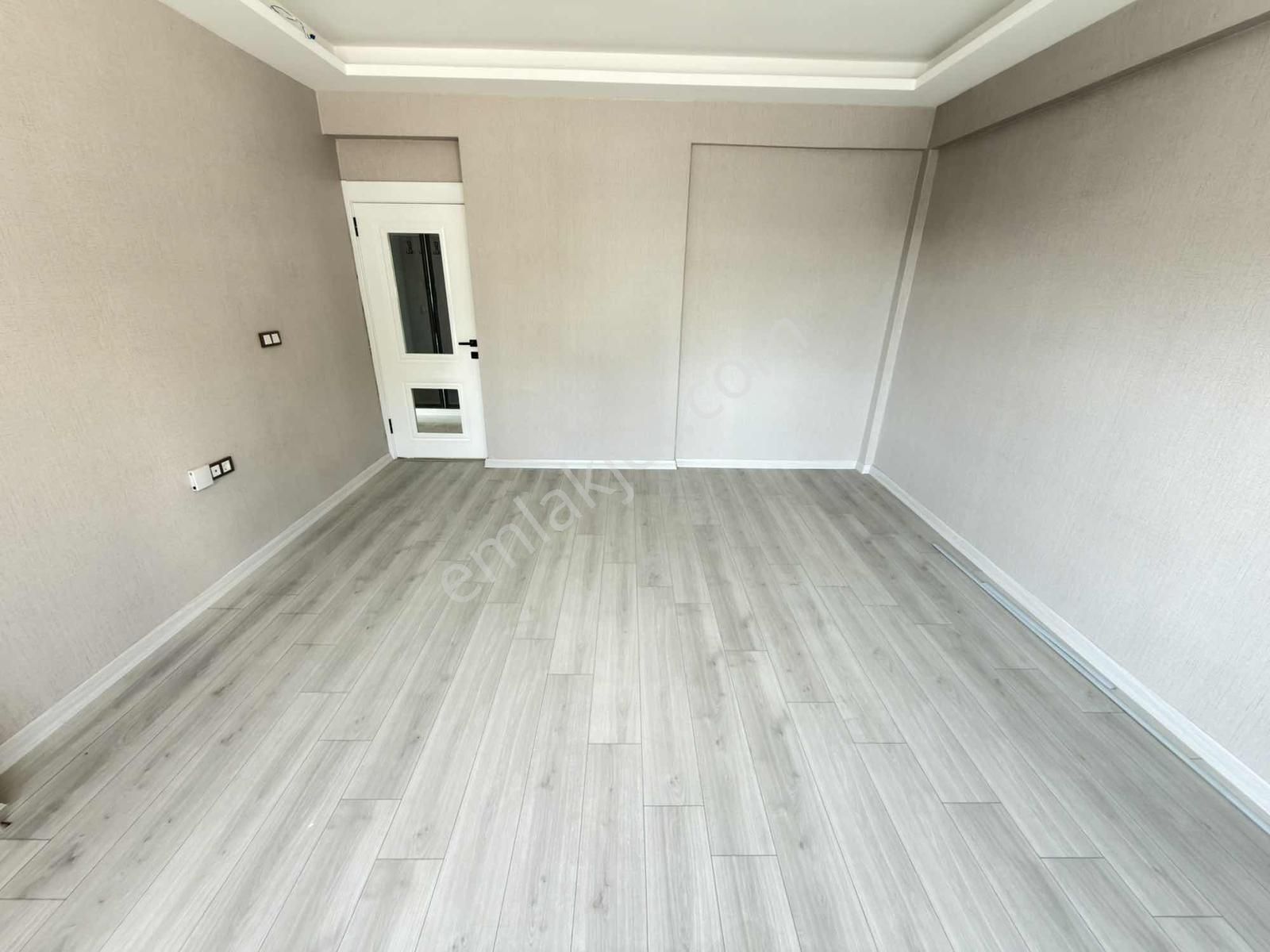 Mehtap Cad Yakını 0 Bina 135m² 3+1 1.kat Ön Güney C. Ebeveyn By. - Görsel 9