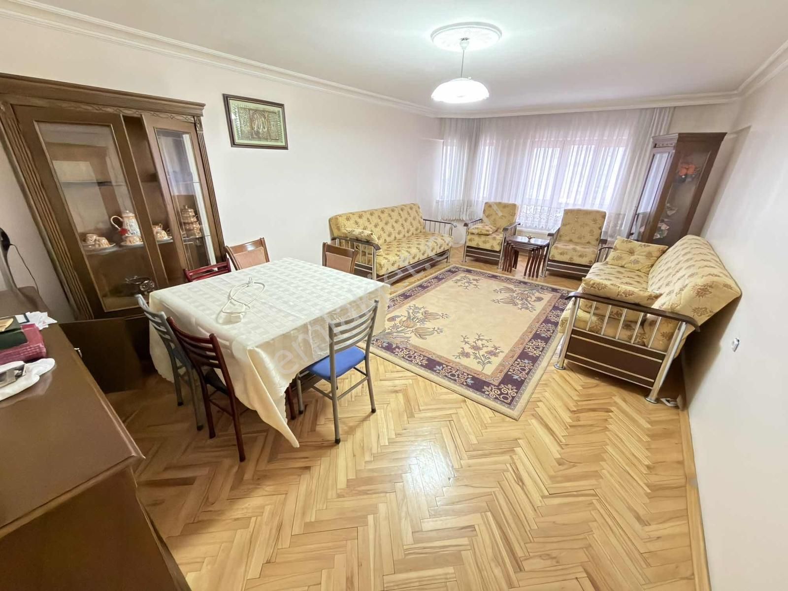 Köşe Bina Köşe Daire 1.kat Ön Güney Cepe 3+1 135m² Geniş Balkon - Görsel 12