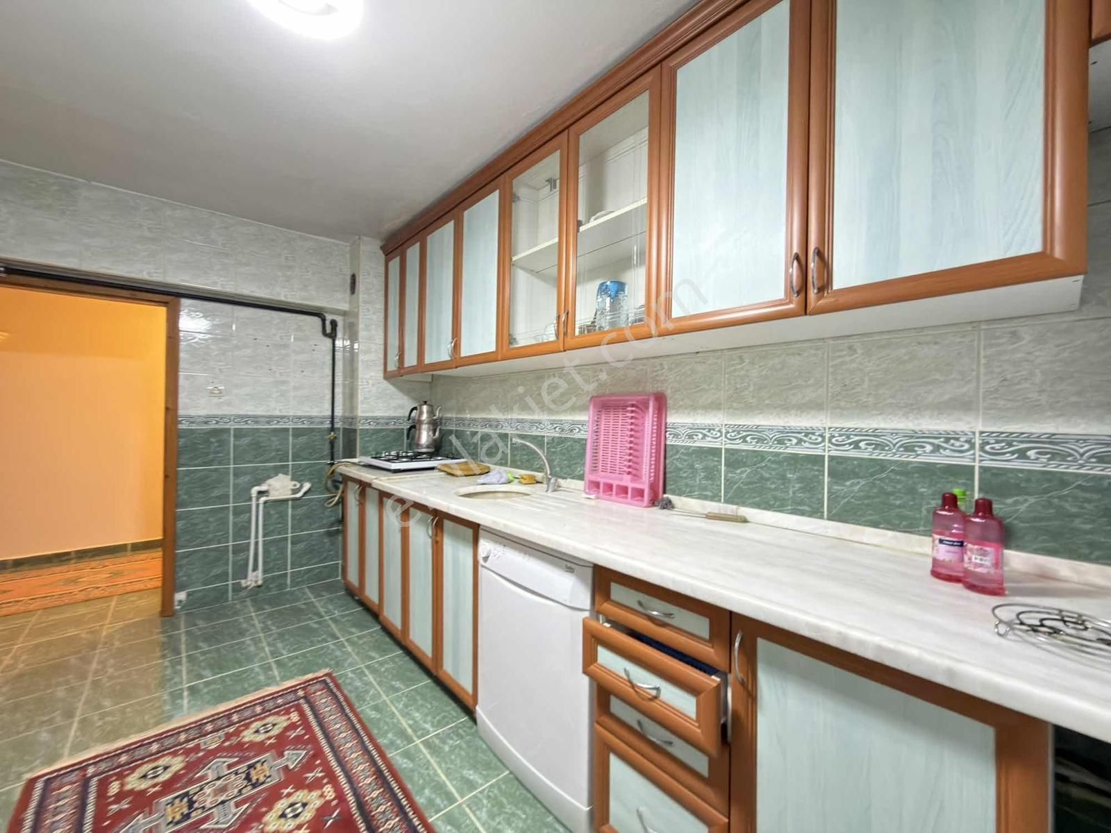 Köşe Bina Köşe Daire 1.kat Ön Güney Cepe 3+1 135m² Geniş Balkon - Görsel 2