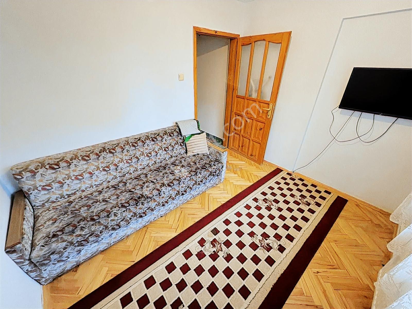 Köşe Bina Köşe Daire 1.kat Ön Güney Cepe 3+1 135m² Geniş Balkon - Görsel 19