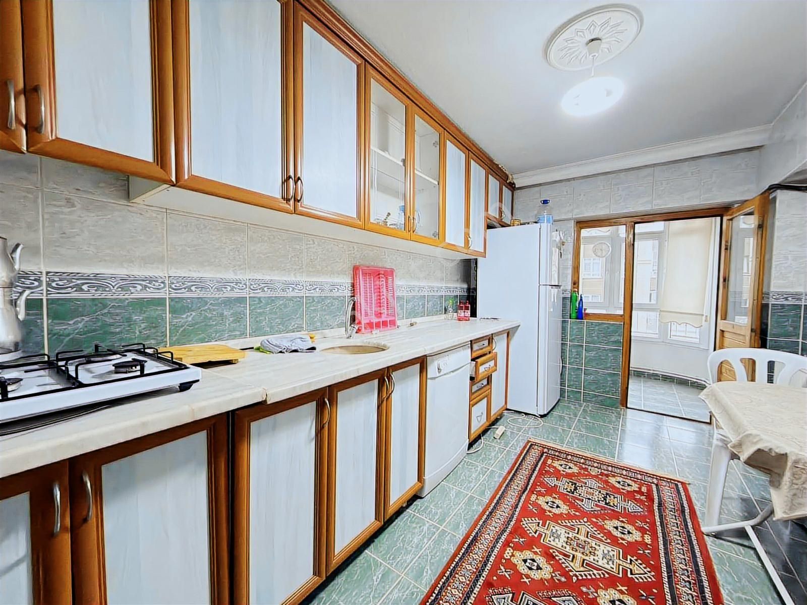 Köşe Bina Köşe Daire 1.kat Ön Güney Cepe 3+1 135m² Geniş Balkon - Görsel 9