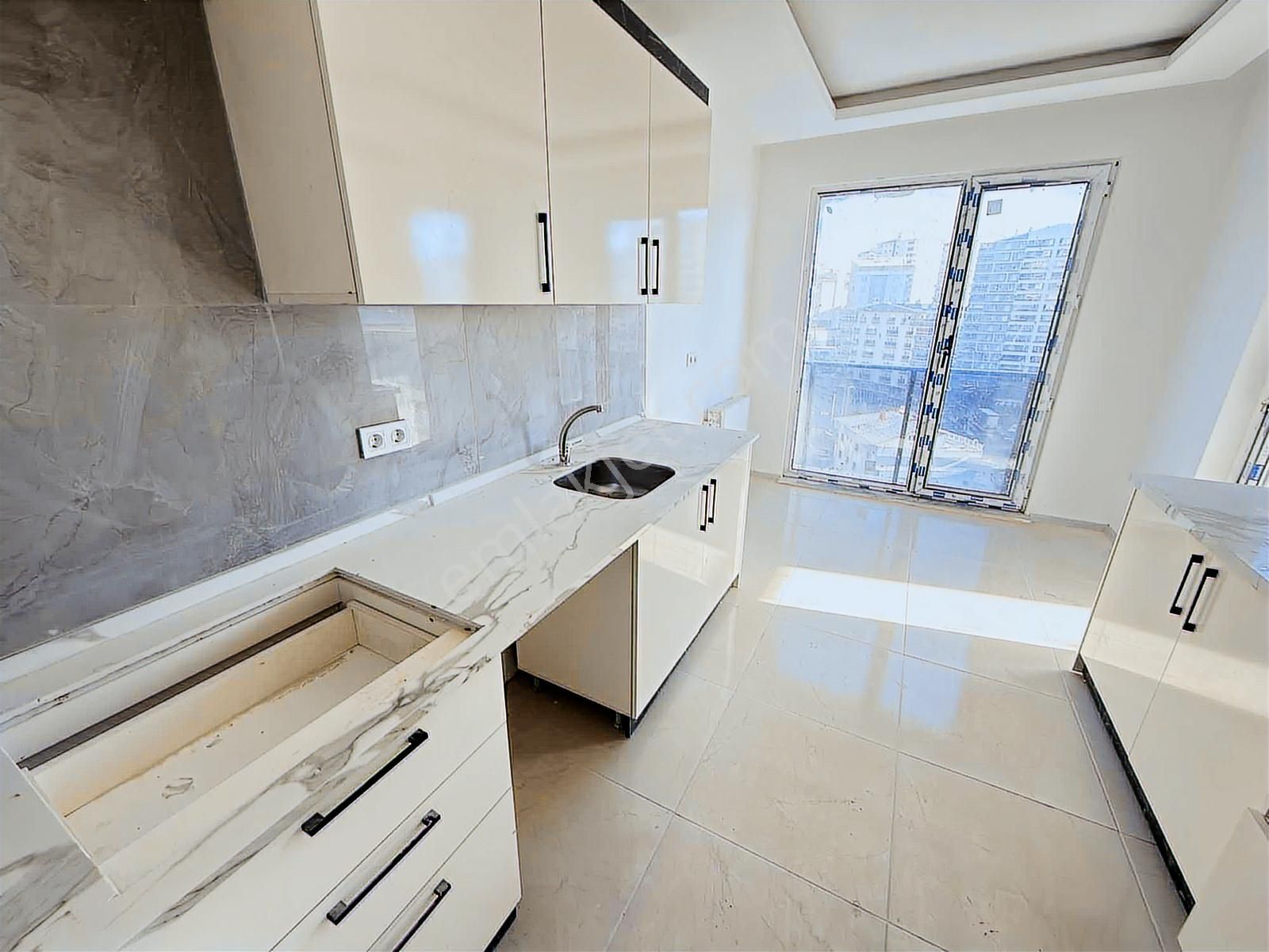 Yenimahalle Metro Durağı Yakını 4+1 Site İçinde Ankara Manzaralı - Görsel 28