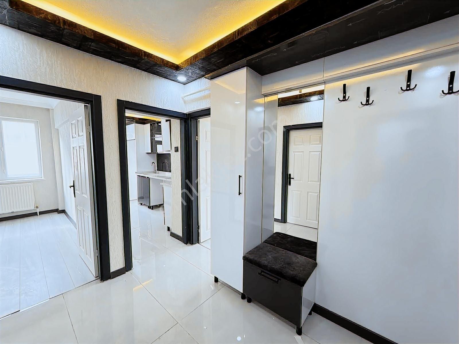 Oğulbey'den Yunur Emre Cad Paraleli 1.kat 2+1 Ful Yapılı Güney C - Görsel 28