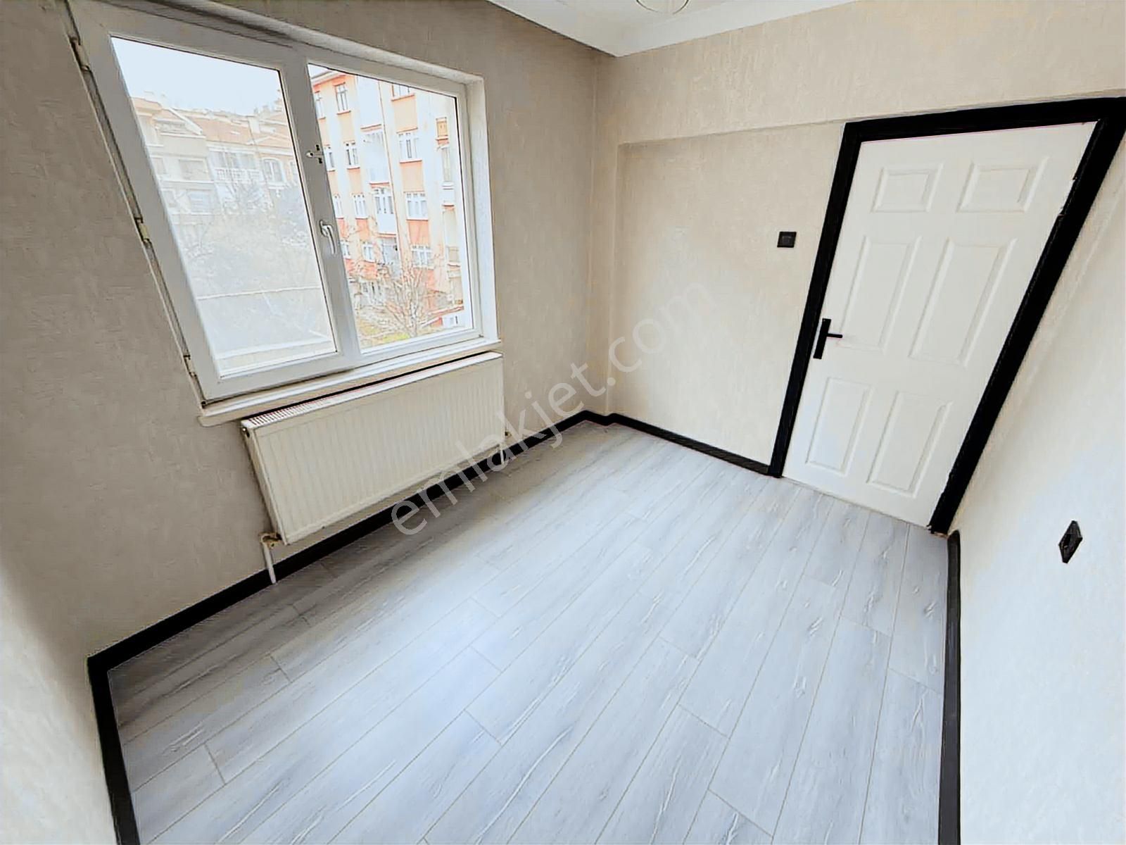 Oğulbey'den Yunur Emre Cad Paraleli 1.kat 2+1 Ful Yapılı Güney C - Görsel 26