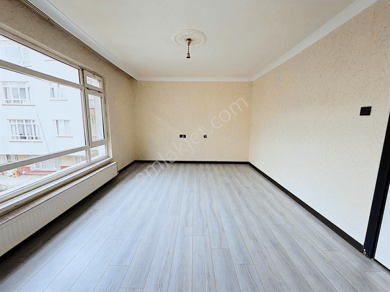 Oğulbey'den Yunur Emre Cad Paraleli 1.kat 2+1 Ful Yapılı Güney C - Görsel 22