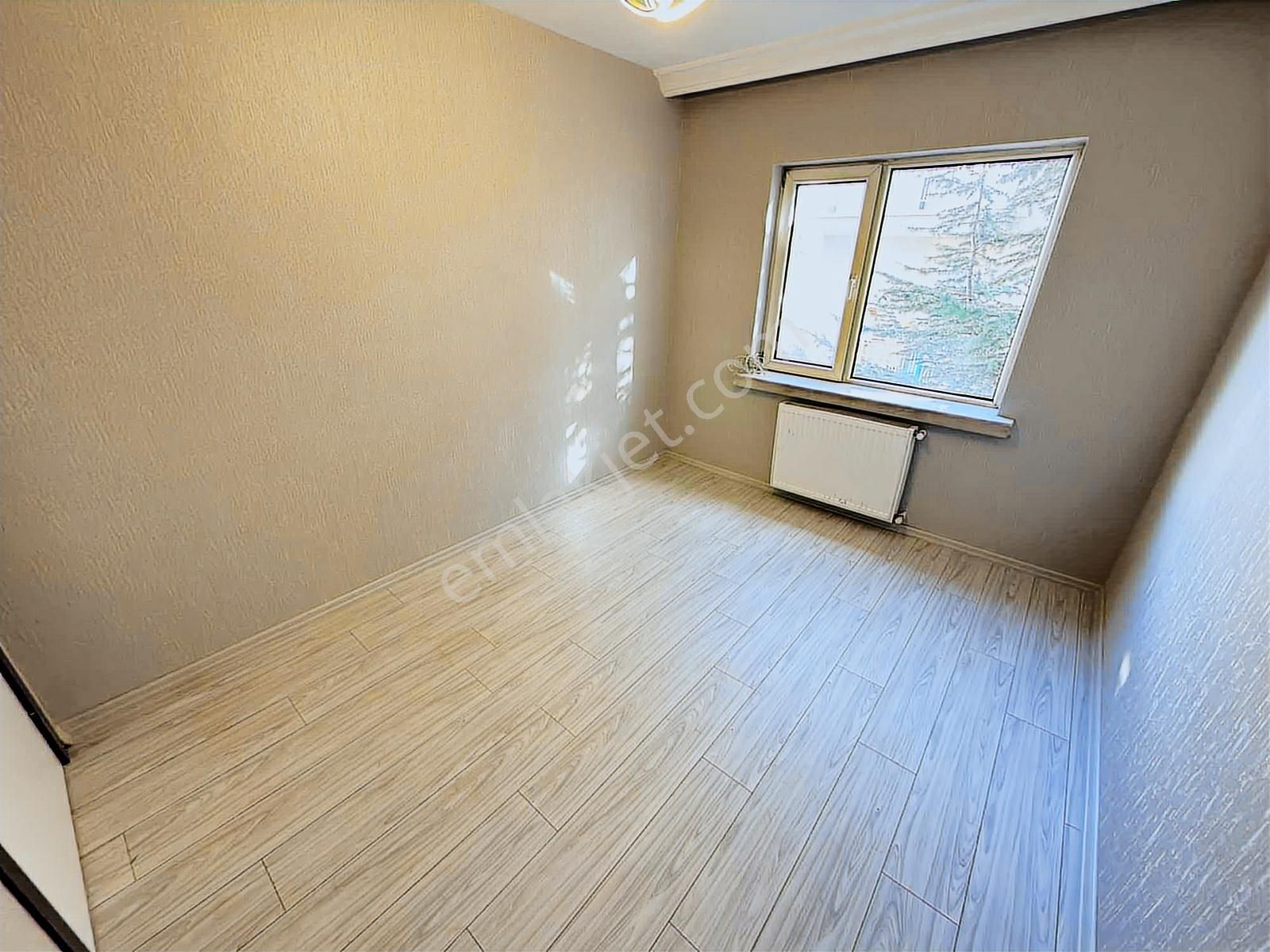 Etlik'de 3.kat Konumunda Manzaralı 3+1 Bağımsız Ful Yapılı 125m² - Görsel 5