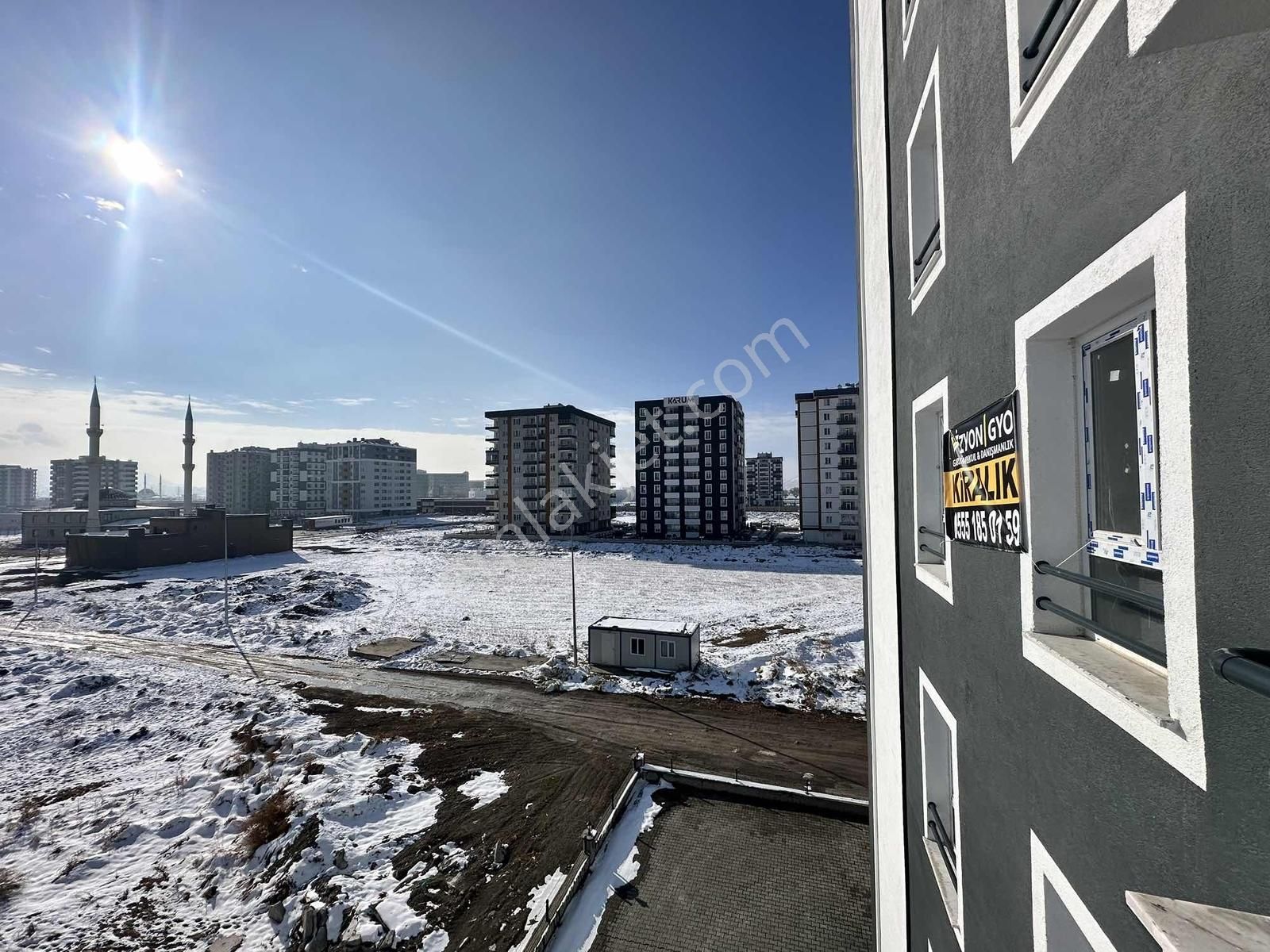 Kiralık...! Karum Sante 2+1 Hemen Oturulur Güney Cephe Daire - Görsel 2