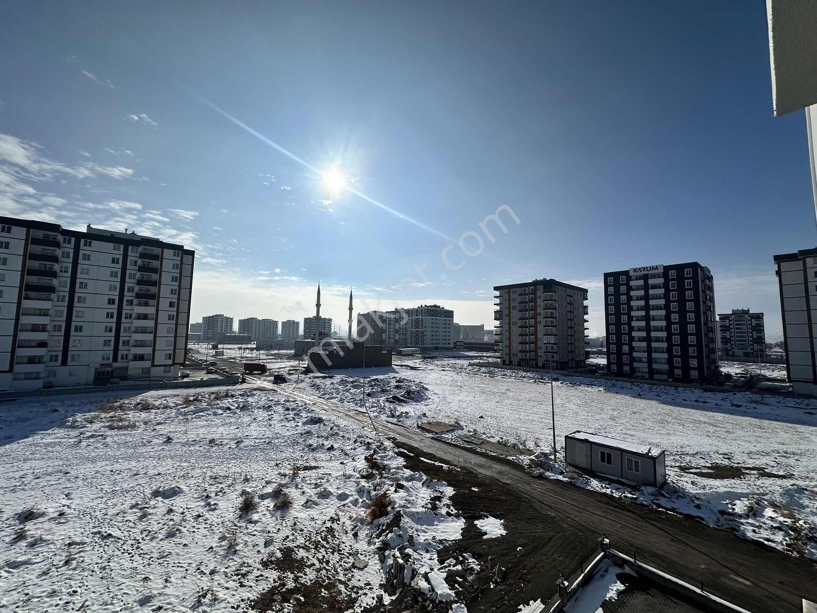 Kiralık...! Karum Sante 2+1 Hemen Oturulur Güney Cephe Daire - Görsel 10