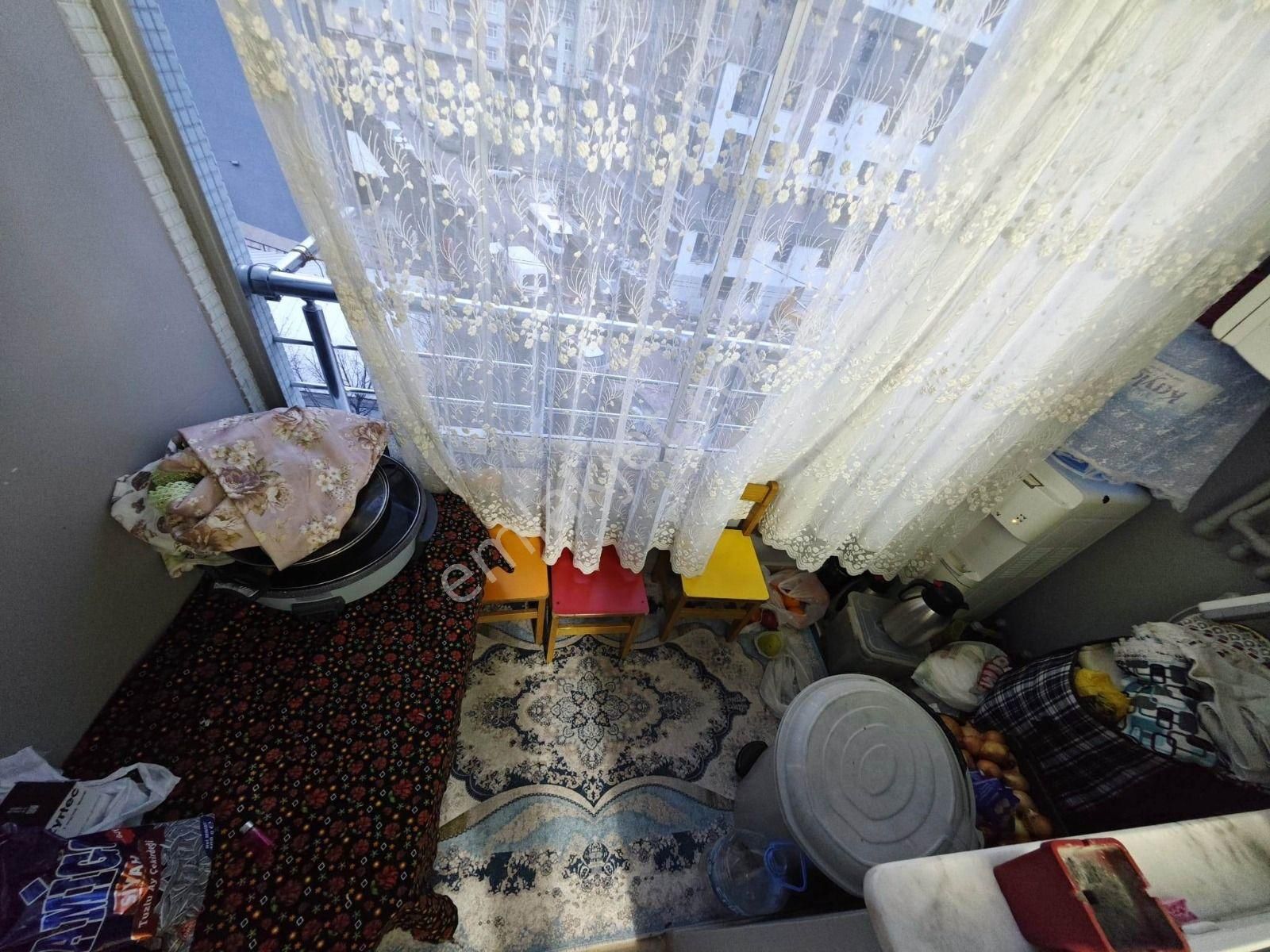 Yenibosna Pazar Pazarında 5+1 Krediye Uygun Ferah Dublex - Görsel 20