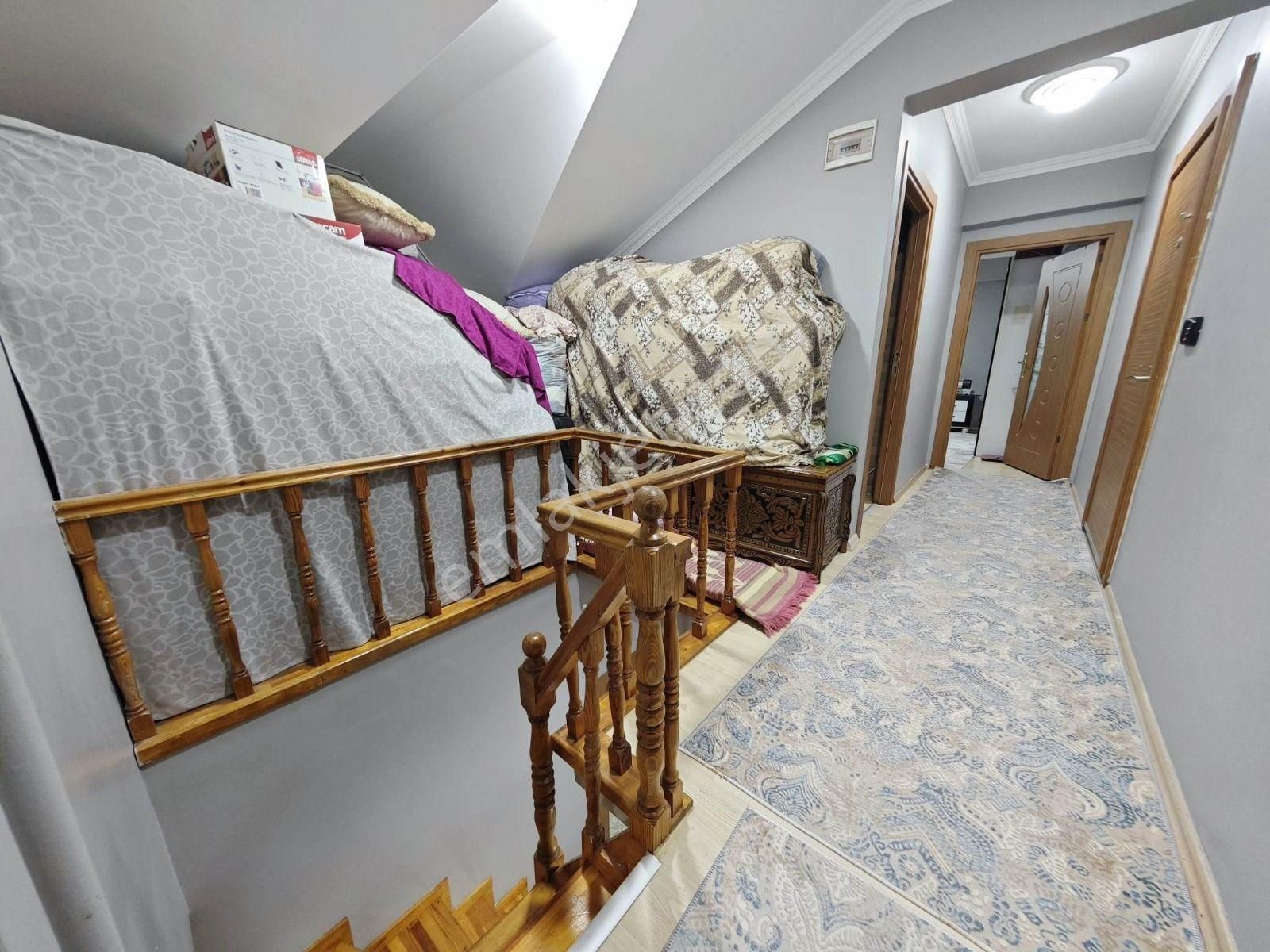 Yenibosna Pazar Pazarında 5+1 Krediye Uygun Ferah Dublex - Görsel 15