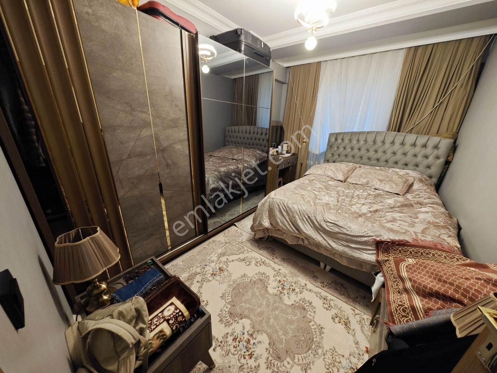 Yenibosna Pazar Pazarında 5+1 Krediye Uygun Ferah Dublex - Görsel 5