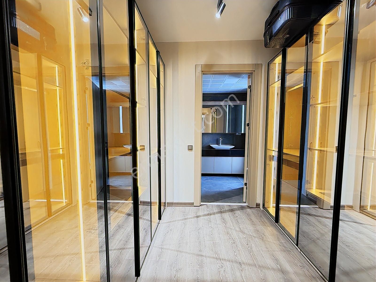 Ova Gross Karşısı 4+1 4.kat Loft Yapı Çift Bloklu Site İçinde - Görsel 3
