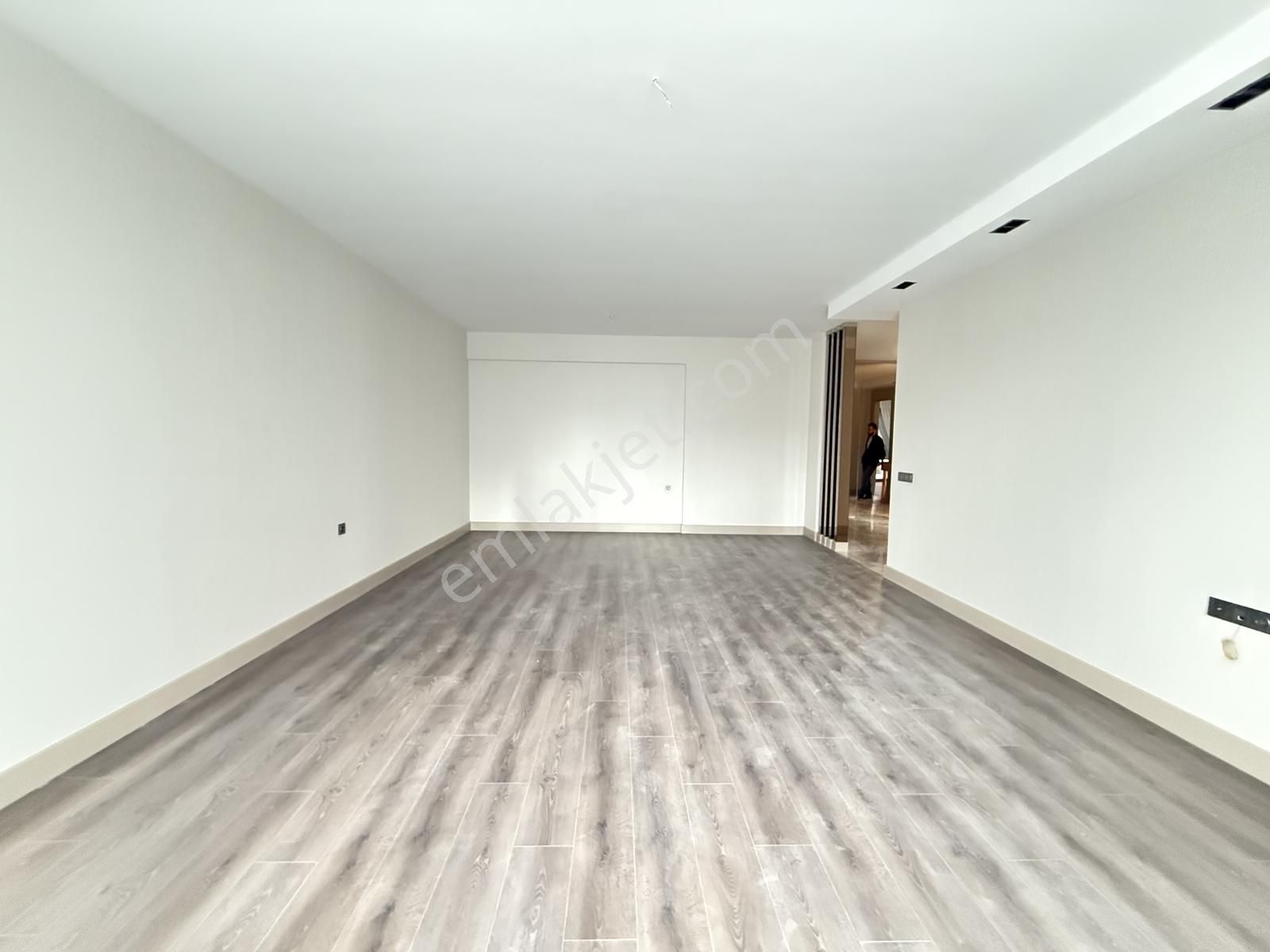Ova Gross Karşısı 4+1 4.kat Loft Yapı Çift Bloklu Site İçinde - Görsel 30