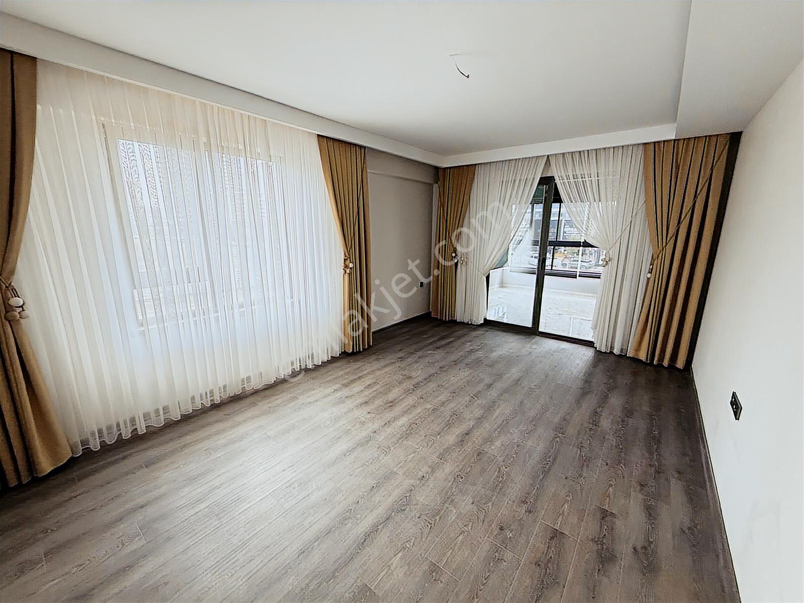 Ova Gross Karşısı 4+1 4.kat Loft Yapı Çift Bloklu Site İçinde - Görsel 10