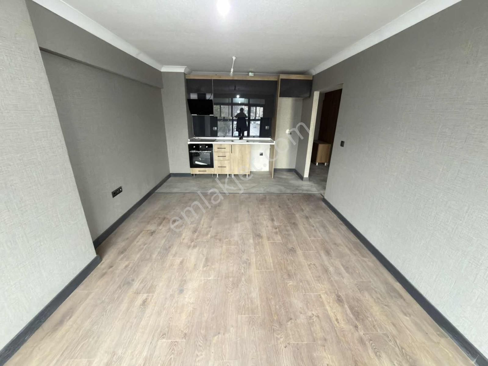 Sanatoryum Cad Yakını 1+1 Ful Yapılı '0' Bina 1+1 Daire Hediyeli - Görsel 12