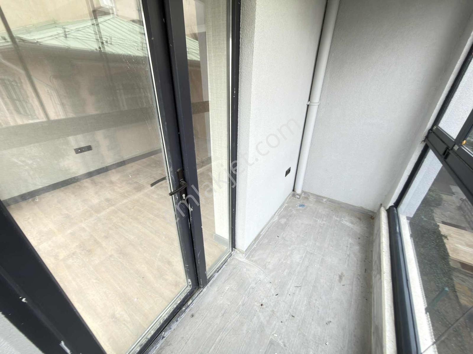 Sanatoryum Cad Yakını 1+1 Ful Yapılı '0' Bina 1+1 Daire Hediyeli - Görsel 7