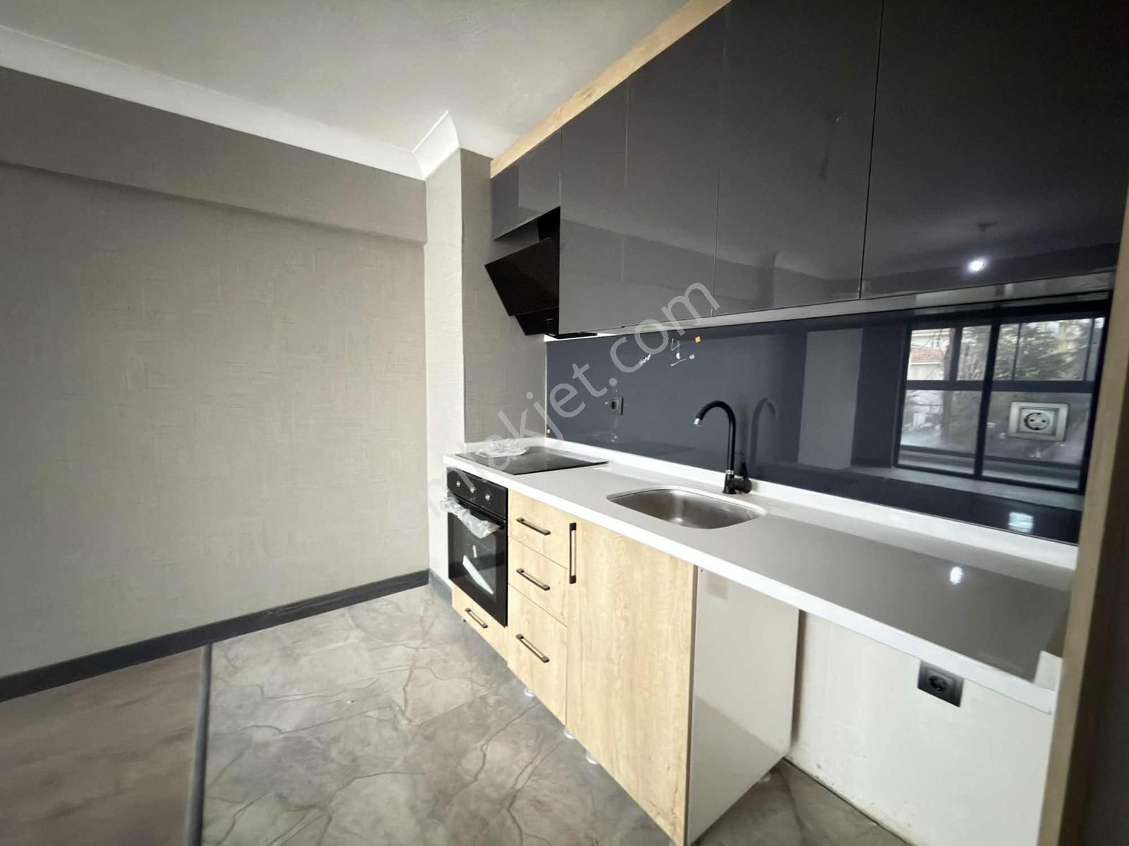 Sanatoryum Cad Yakını 1+1 Ful Yapılı '0' Bina 1+1 Daire Hediyeli - Görsel 20