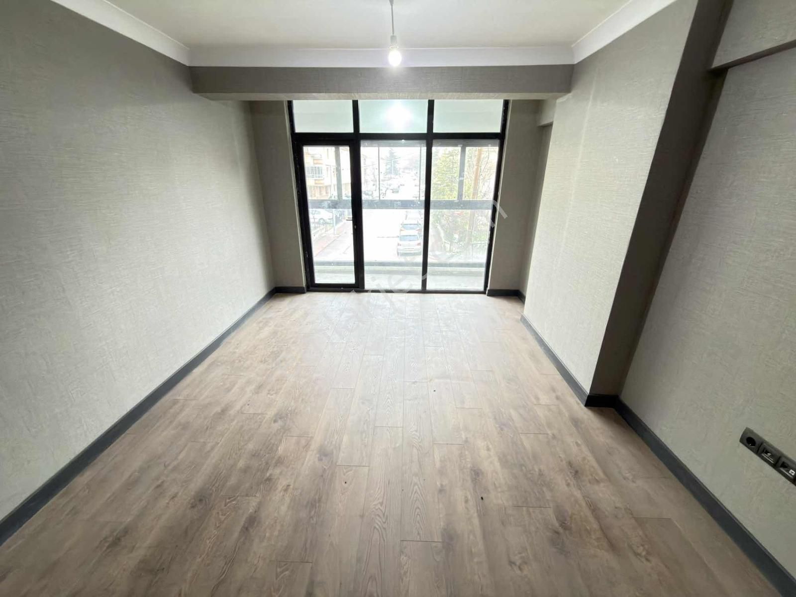 Sanatoryum Cad Yakını 1+1 Ful Yapılı '0' Bina 1+1 Daire Hediyeli - Görsel 15