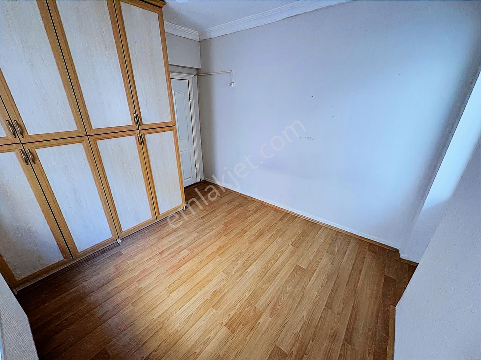 Etlik Lisesi Yakını Yüksek Giriş Kat Konumunda 3+1 Balkonlu - Görsel 18