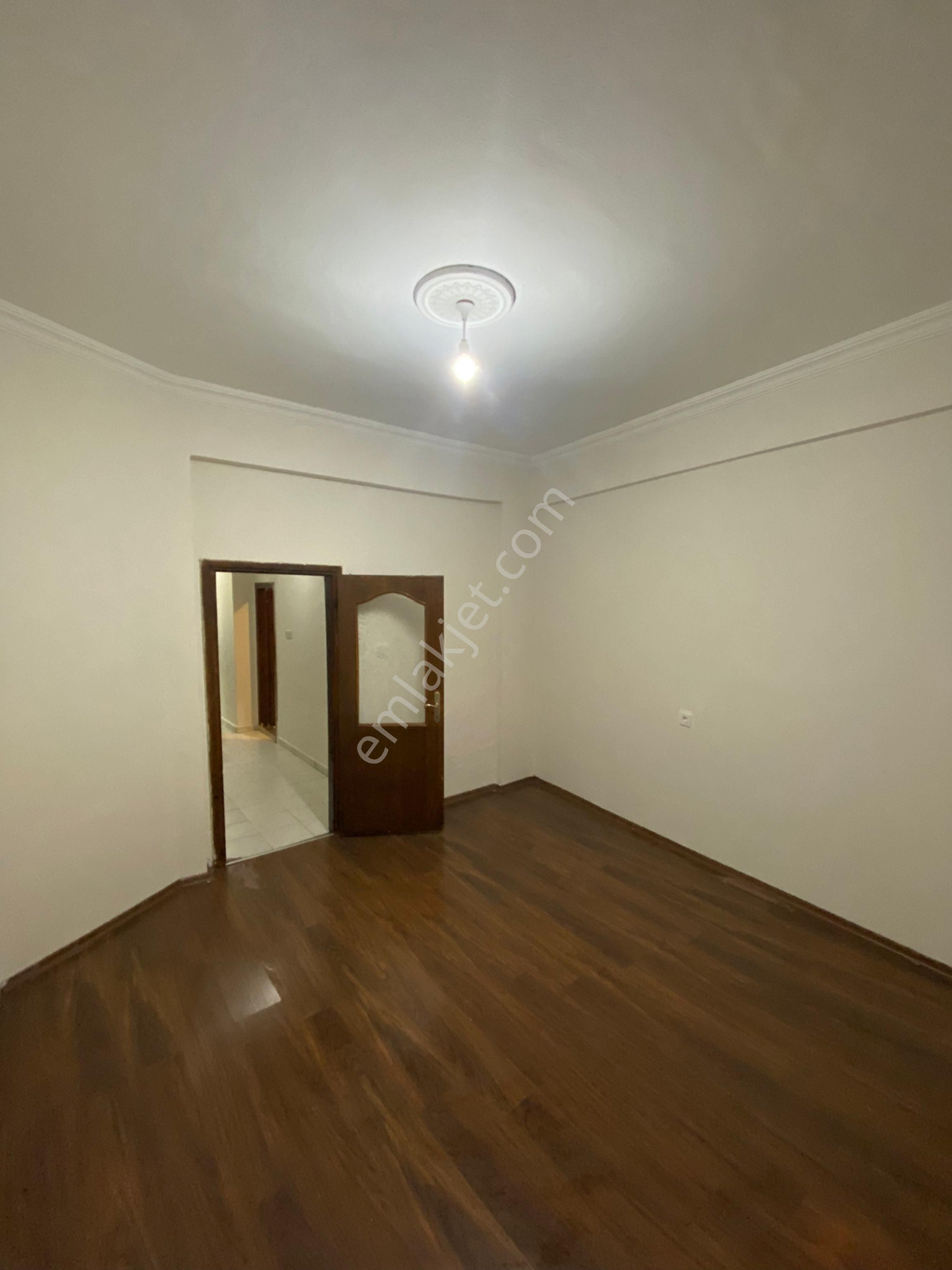 Şişli Feriköy Paşa Mah.’de 2+1 – Yenilenmiş – Balkonlu – Metroya Yürüme Mesafesinde - Görsel 2