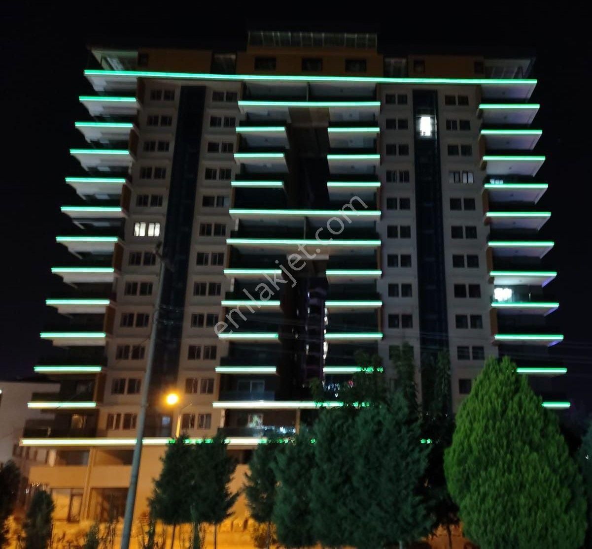 Menemen Devlet Hastanesi Karşısı Full Sıfır Eşyalı Lüks 1+1 Daire - Görsel 4
