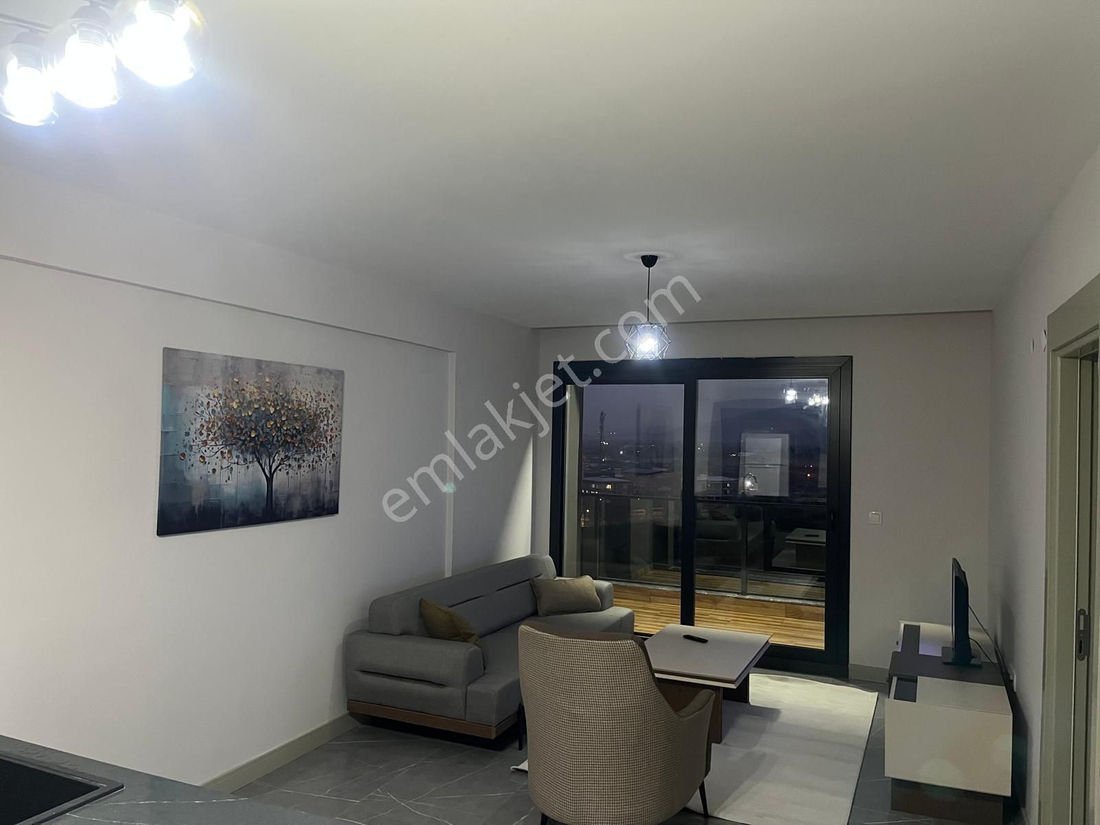 Menemen Devlet Hastanesi Karşısı Full Sıfır Eşyalı Lüks 1+1 Daire - Görsel 18