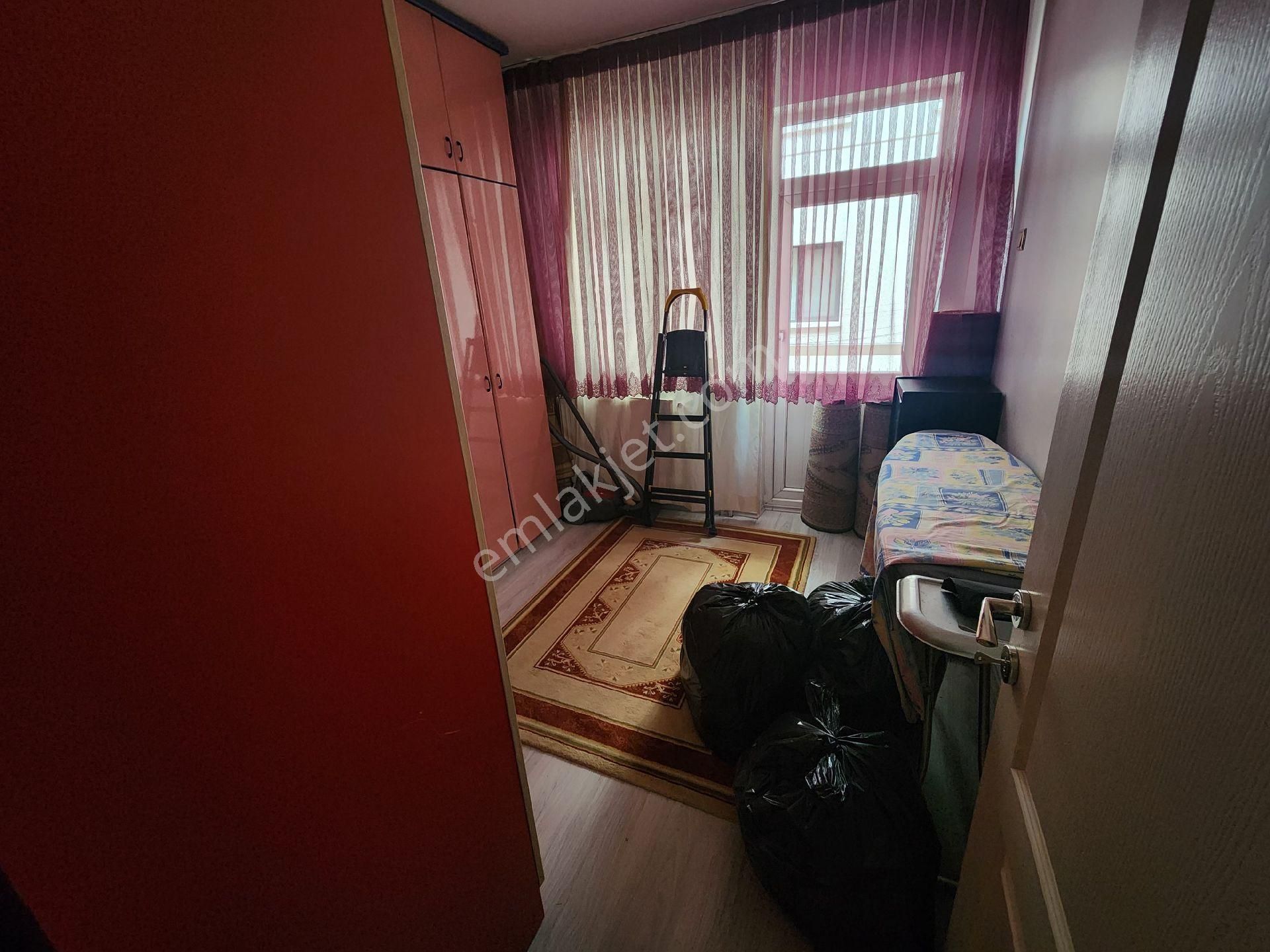 Burak Emlak'dan Kiralık Daire Kurtuluş Bahadırlar Sk. 2+1 Bağımsız Salon Arakat - Görsel 11