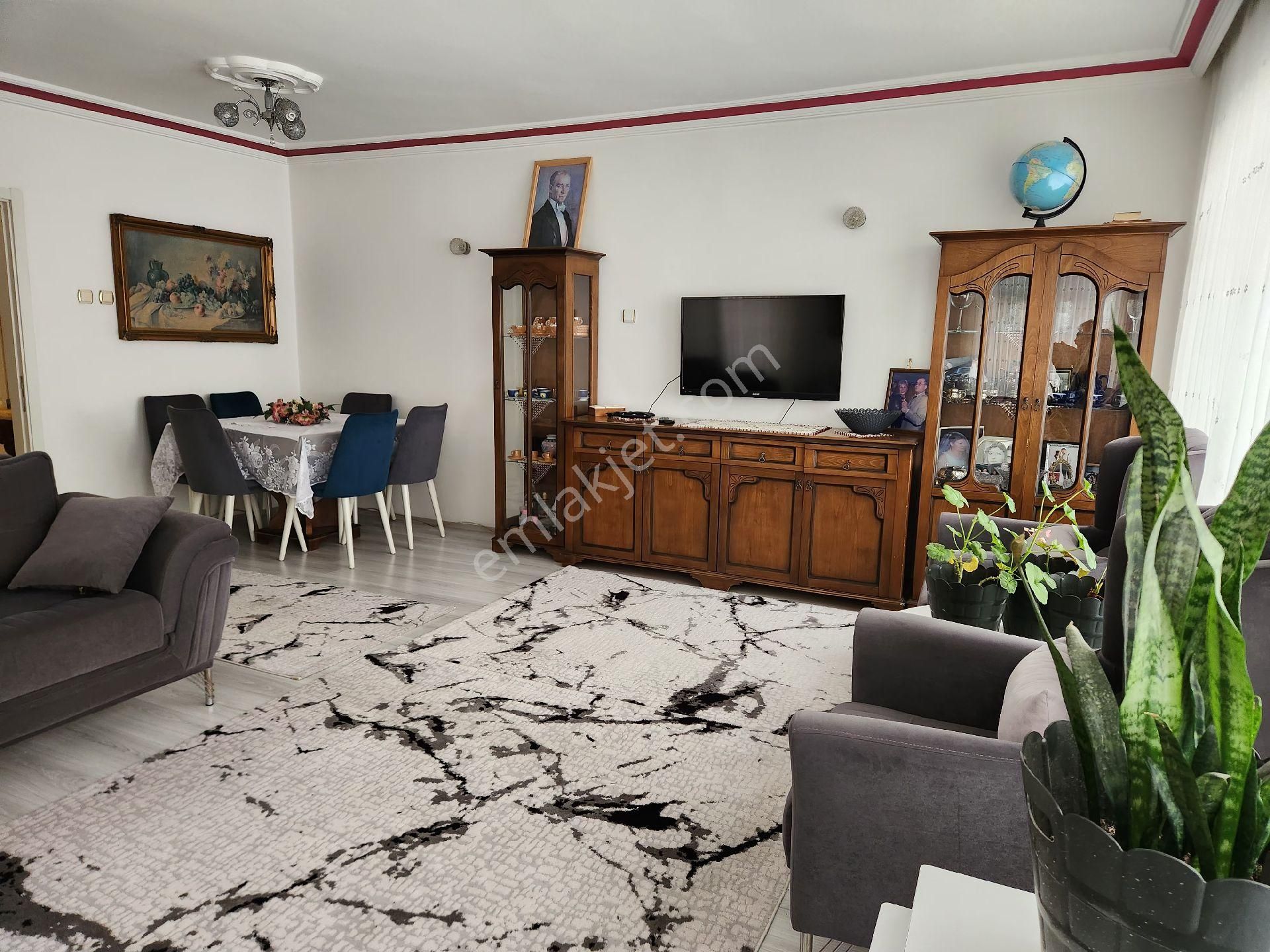 Burak Emlak'dan Kiralık Daire Kurtuluş Bahadırlar Sk. 2+1 Bağımsız Salon Arakat - Görsel 4