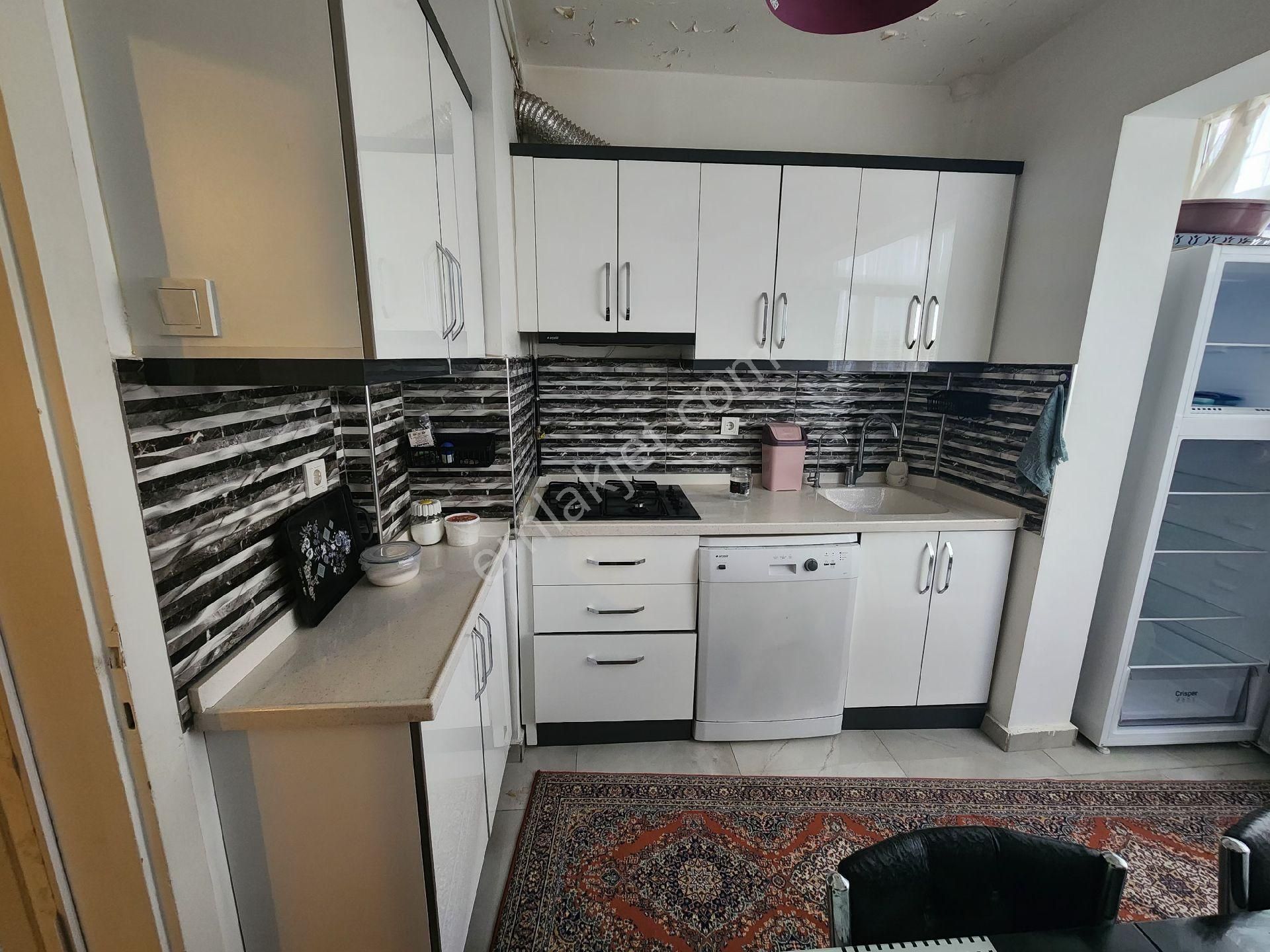 Burak Emlak'dan Kiralık Daire Kurtuluş Bahadırlar Sk. 2+1 Bağımsız Salon Arakat - Görsel 17