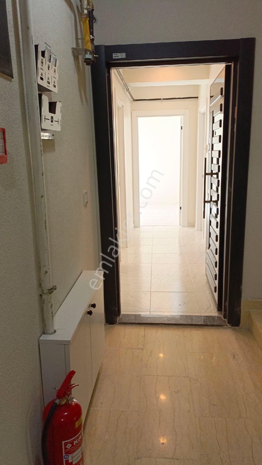 Güzelyalı Güven Emlak Tan Sıfır 2+1 Temiz Lüx Kiralık Daire - Görsel 9