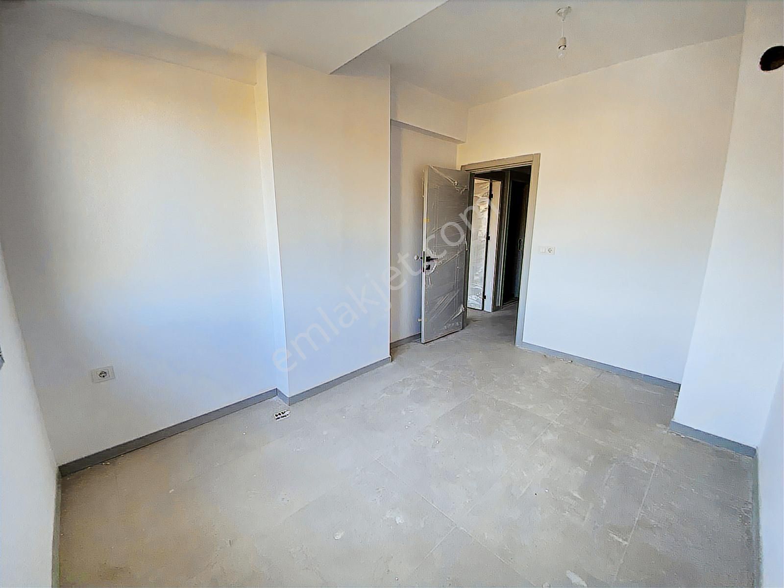 Emniyete Yakın, Satılık Sıfır 2+1 Arakat Daire - Görsel 9