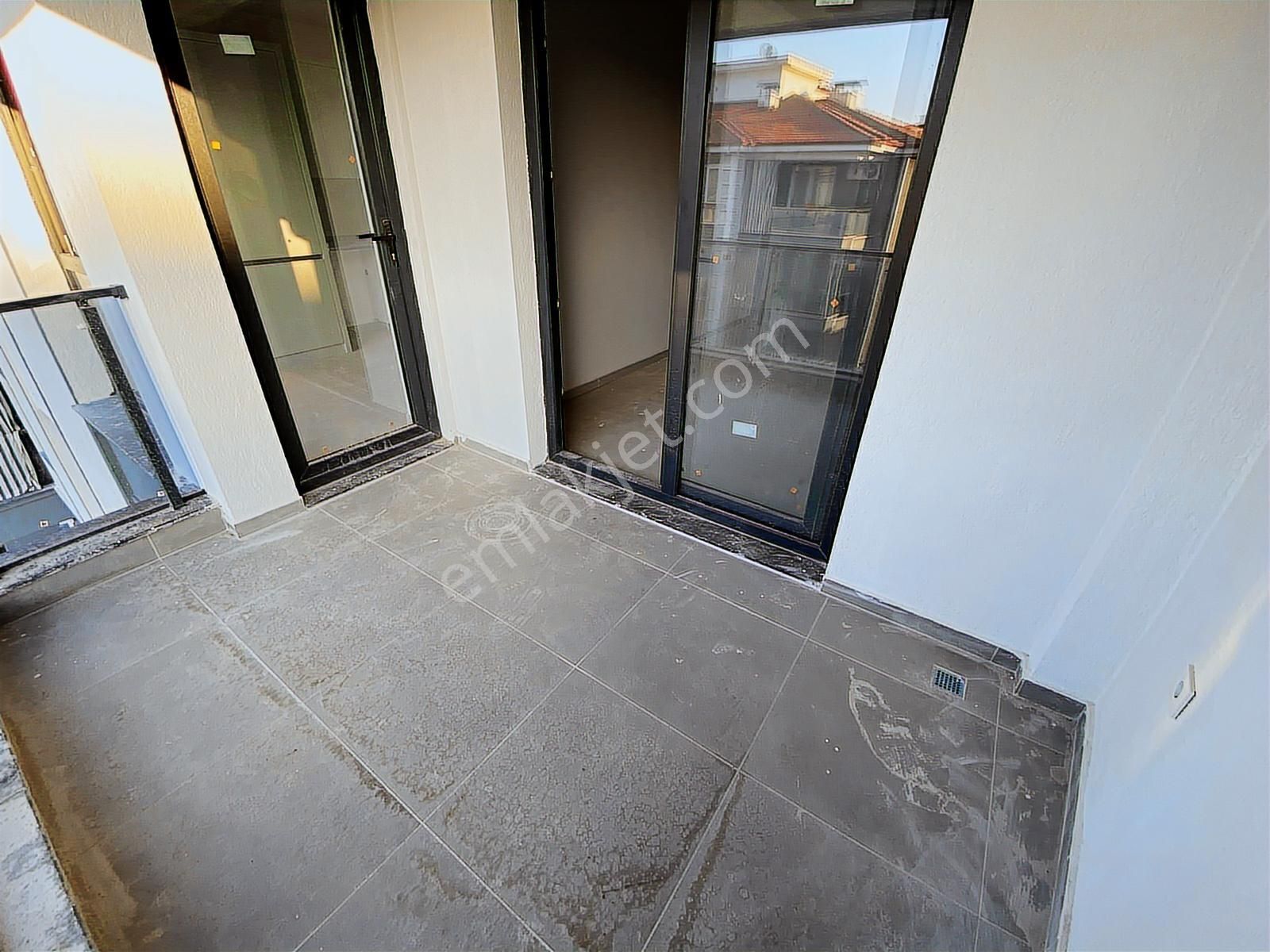 Emniyete Yakın, Satılık Sıfır 2+1 Arakat Daire - Görsel 13