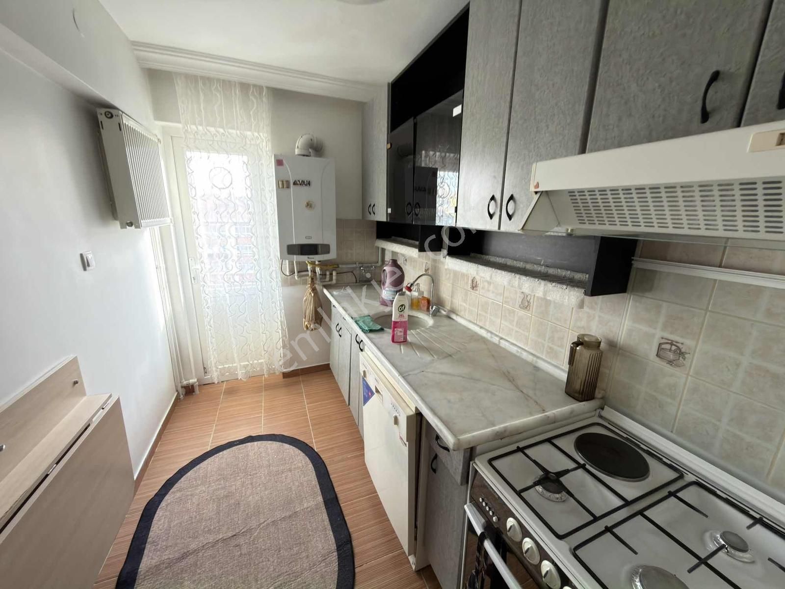 Oğulbey'den Hastaneler Yakını 3+1 Ful Eşyalı Güney Cepe Orta Kat - Görsel 18