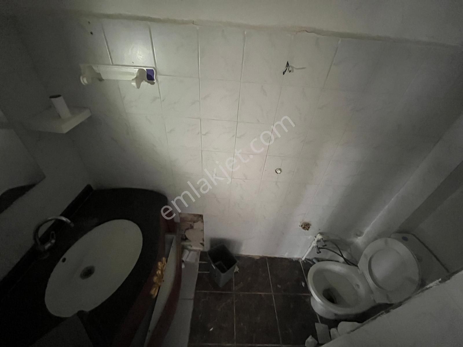 Loft Tan Fefaköy Merkezde Wc Li Mutfaklı 370m2 Kiralık Bodrumlu Dükkan - Görsel 19