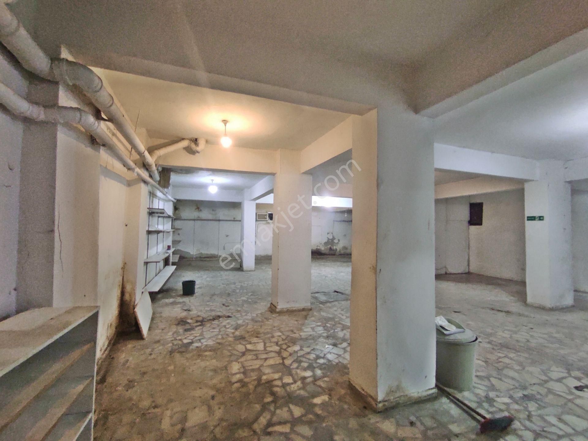 Bahçelievler Cumhuriyet Mah 170,m2-bodrum İşyeri - Görsel 3