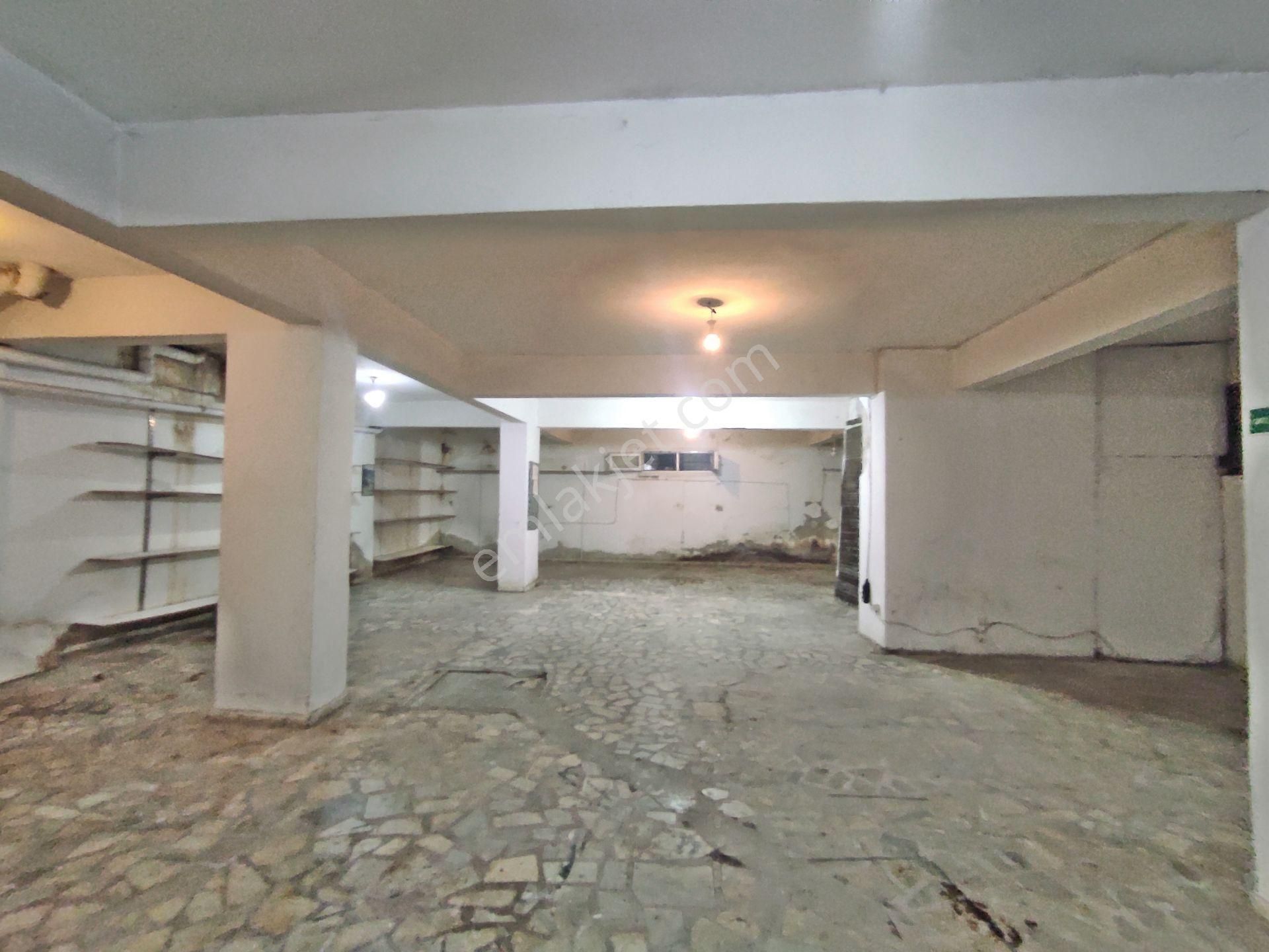 Bahçelievler Cumhuriyet Mah 170,m2-bodrum İşyeri