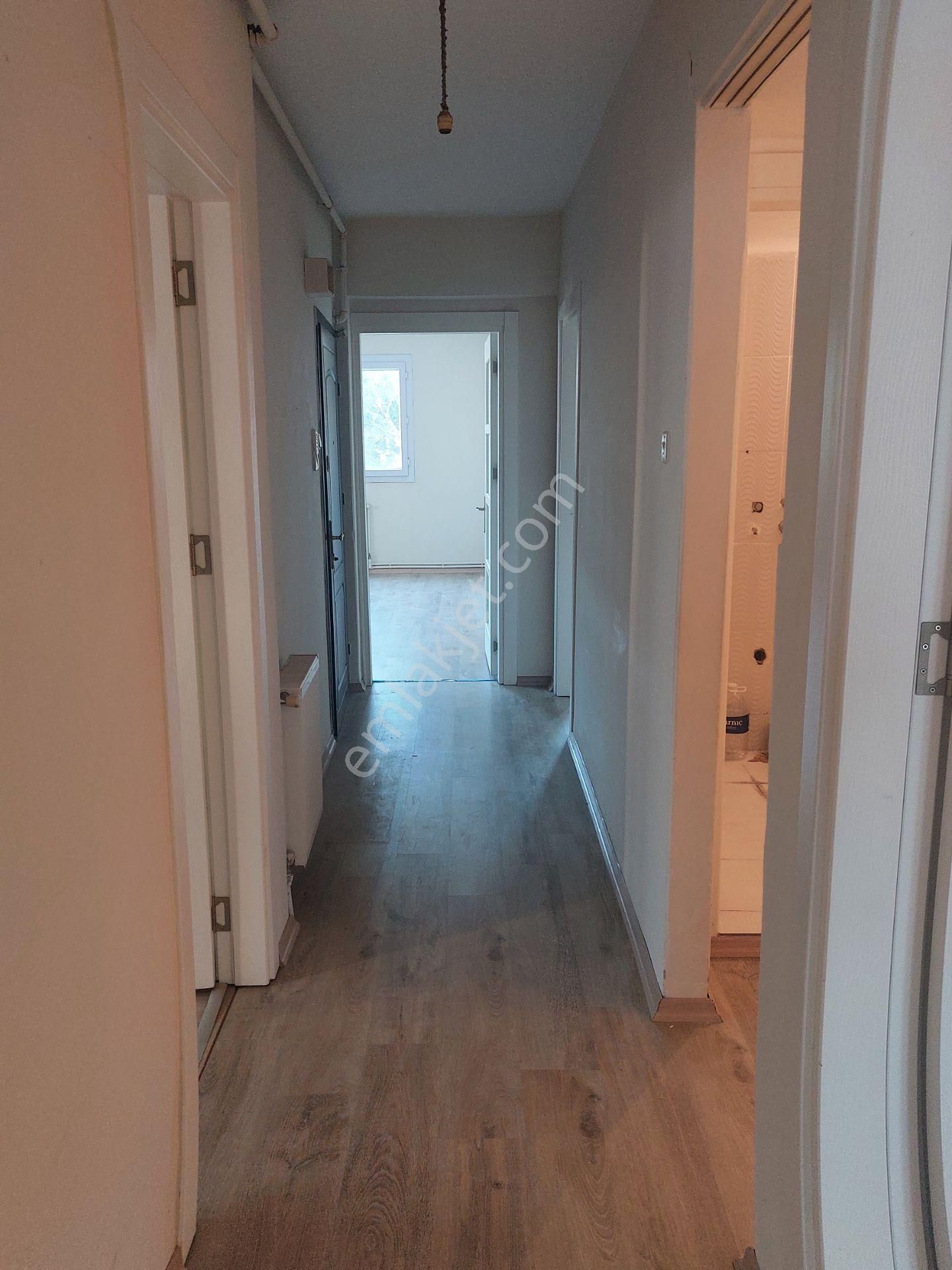 Buca Belediyesi Civarı Adnan Menderes Cad. Arakat 135m2 3+1 - Görsel 21