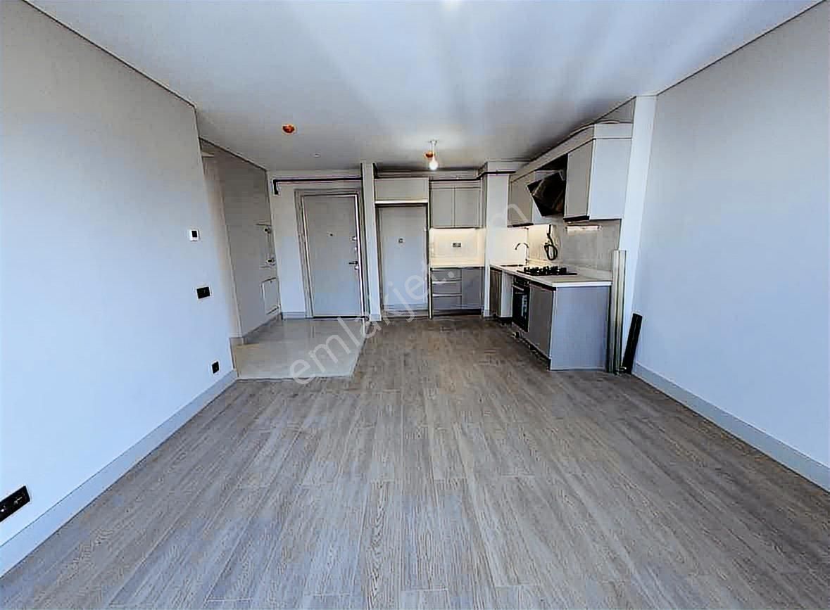 Emlak Konut'ta Peyzaj Manzaralı Satılık 1+1 Daire - Görsel 4